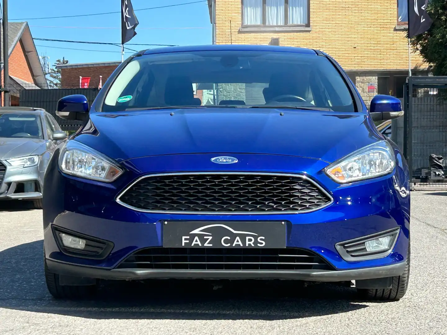 Ford Focus * Réservé * Bleu - 2
