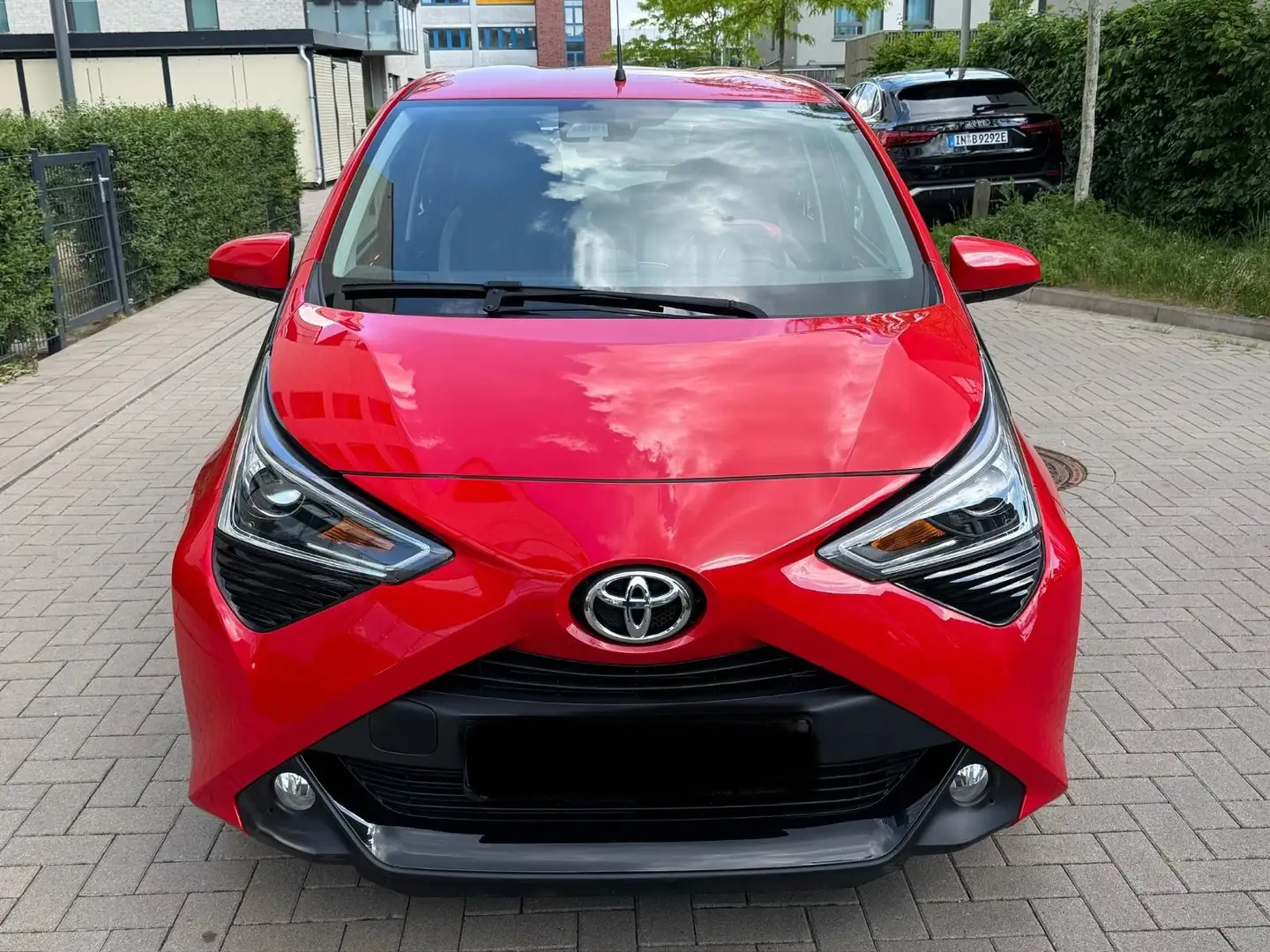 Toyota Aygo AYGO x-play Team D Rouge - 2