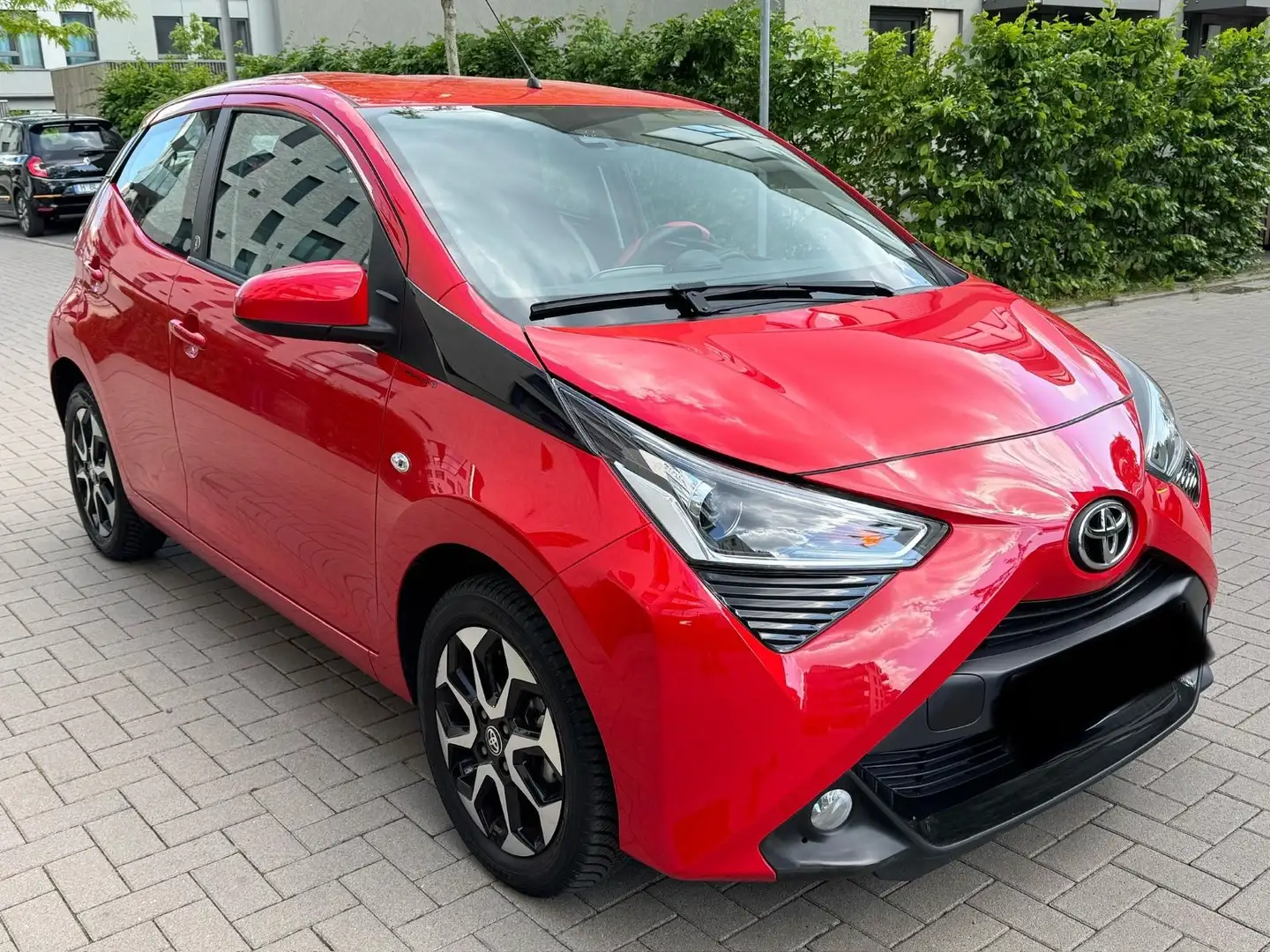 Toyota Aygo AYGO x-play Team D Rouge - 1