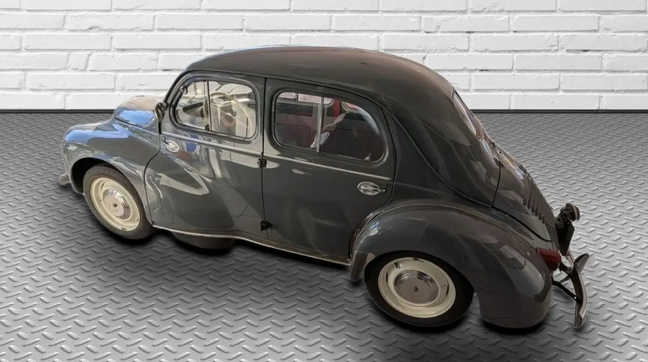 Renault 4CV, foto 3