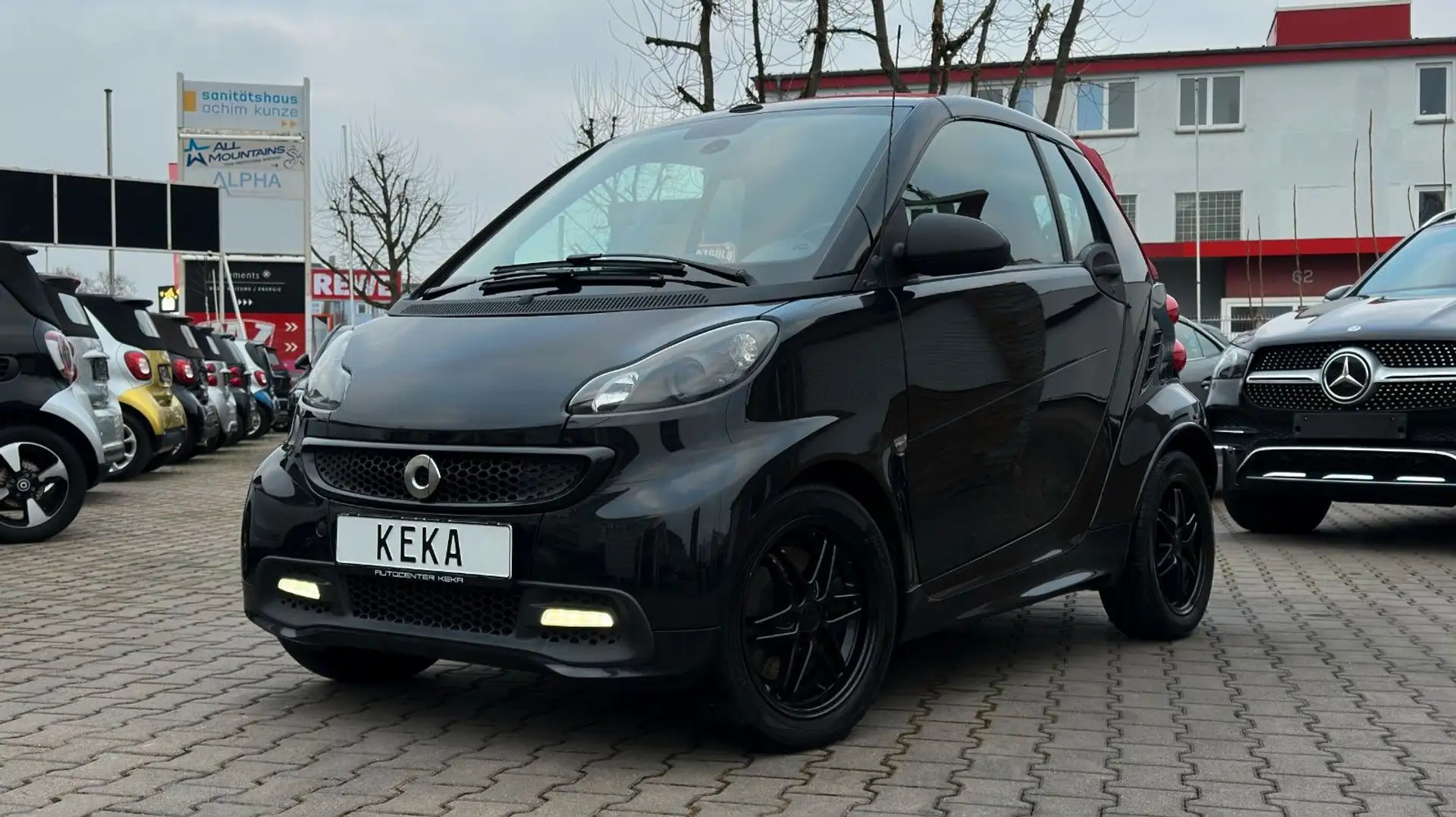 smart forTwo Cabrio TURBO AUT. BRABUS! CARBON! ROTES INT.! Schwarz - 1