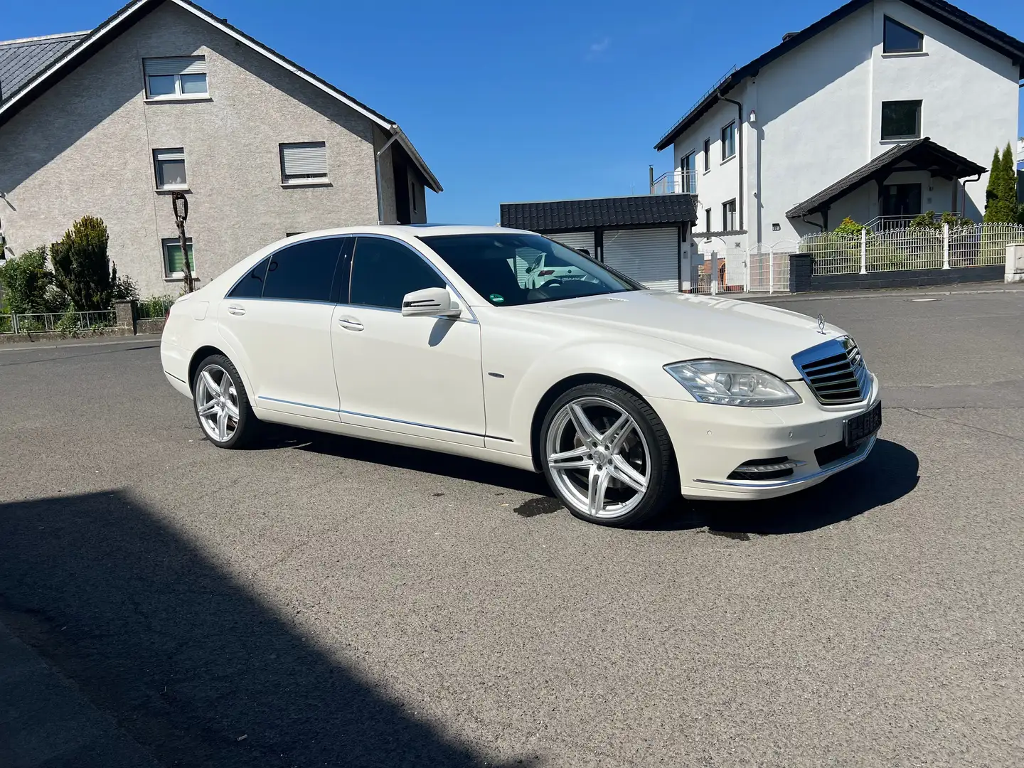 Mercedes-Benz S 250 S 250 CDI L DPF BlueEFFICIENCY 7G-TRONIC 4XSitzhei Biały - 2