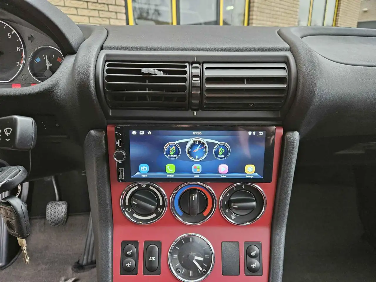 BMW Z3 1.9, foto 8