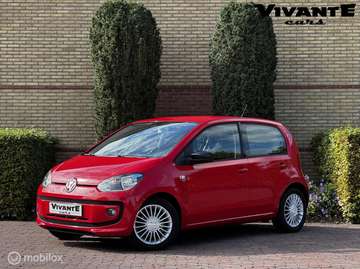 1.0 high up! BlueMotion 5 DRS*Airco*Navi*PDC