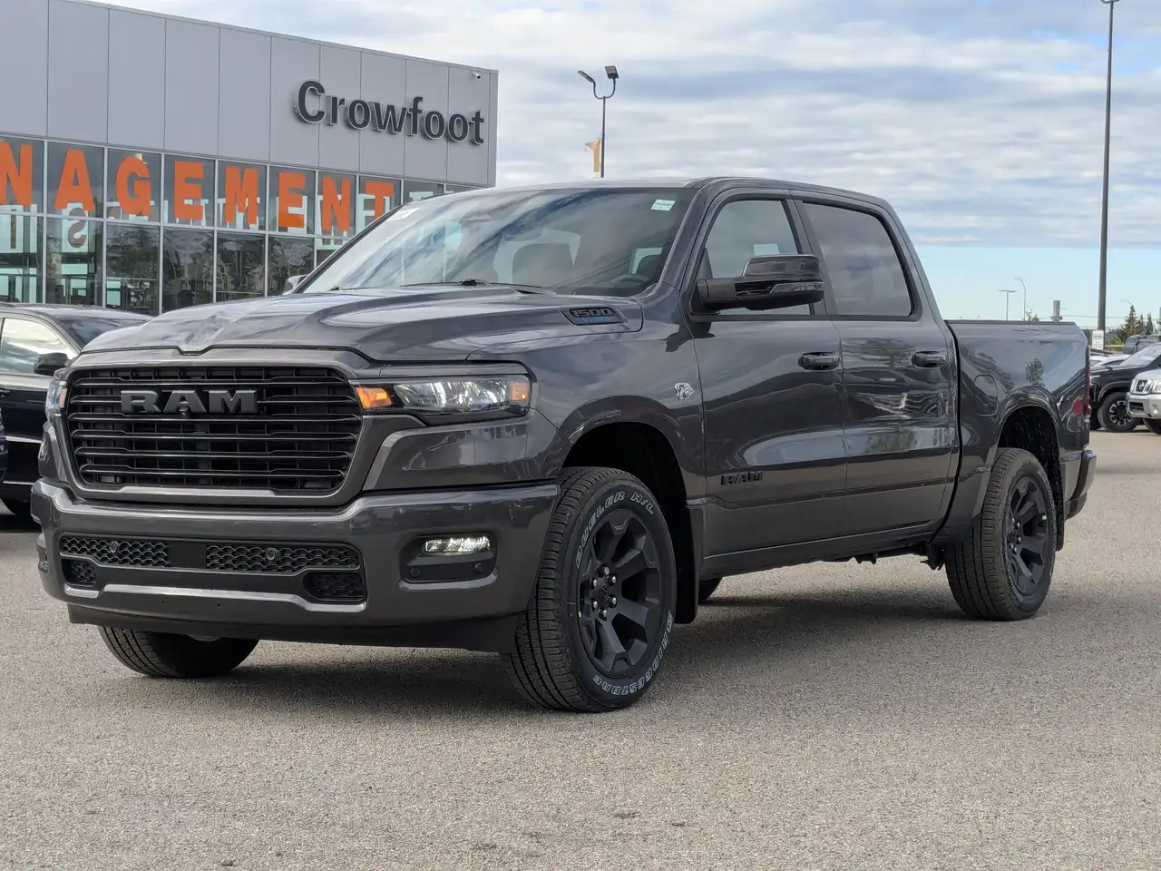 RAM 1500 снимка RAM 1500
