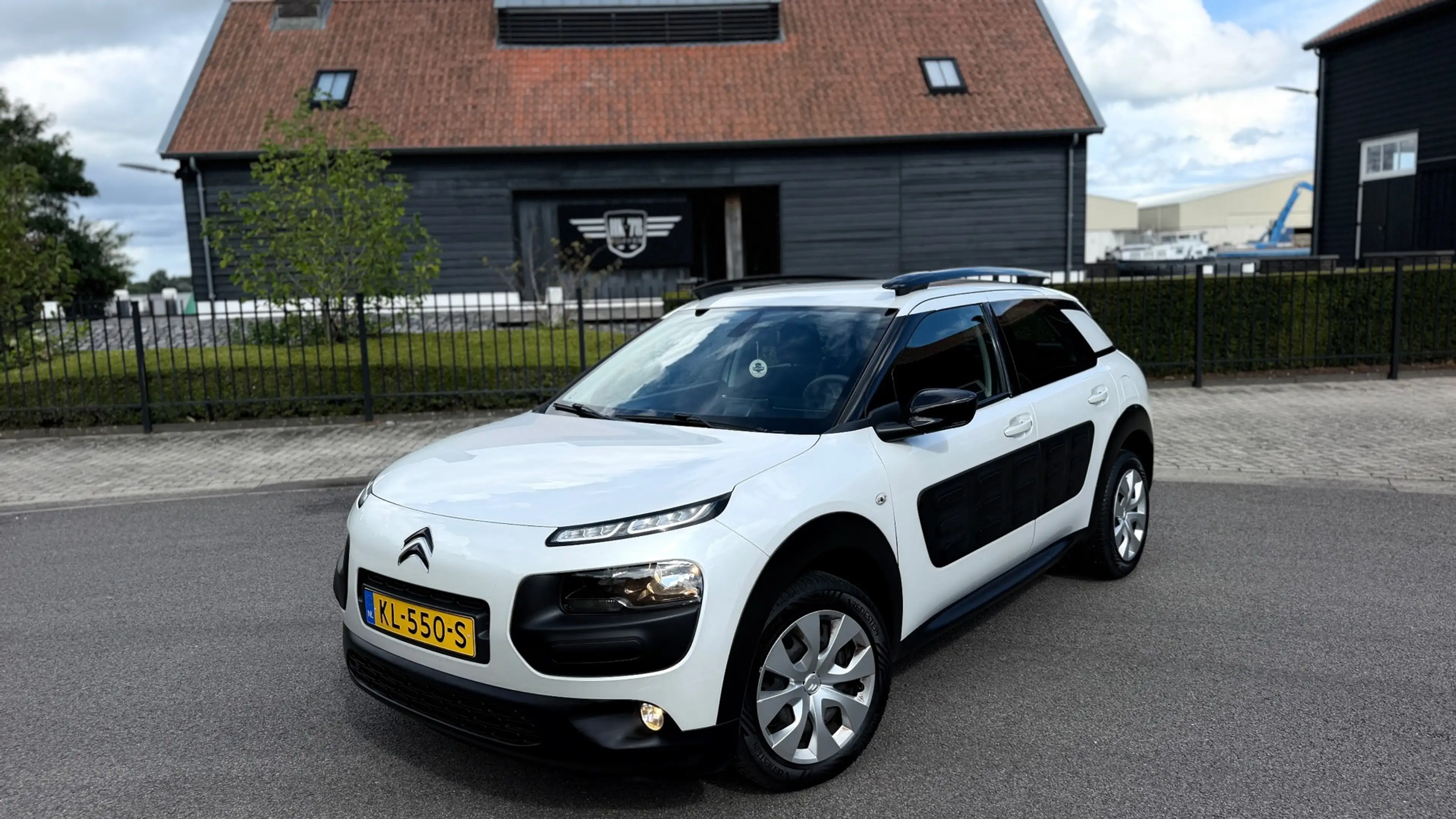 Citroen C4 Cactus 1.2 Business Airco/Ecc Navigatie Trekhaak Pdc — photo 4