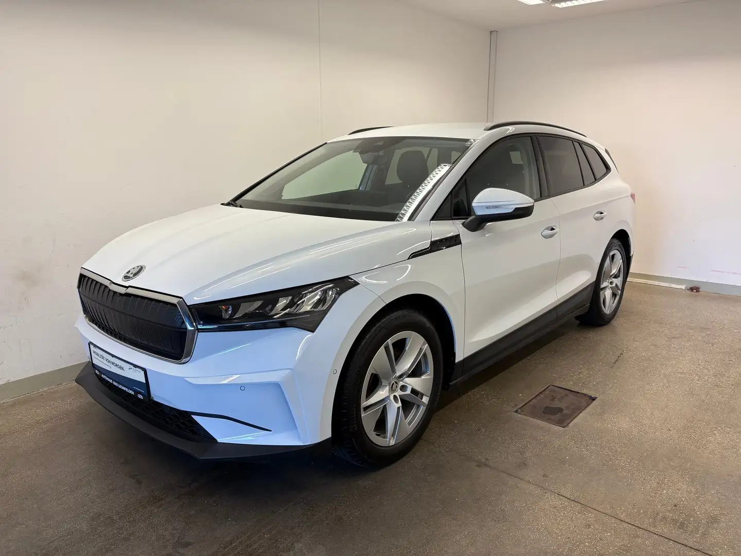 Skoda Enyaq 60 Weiß - 1