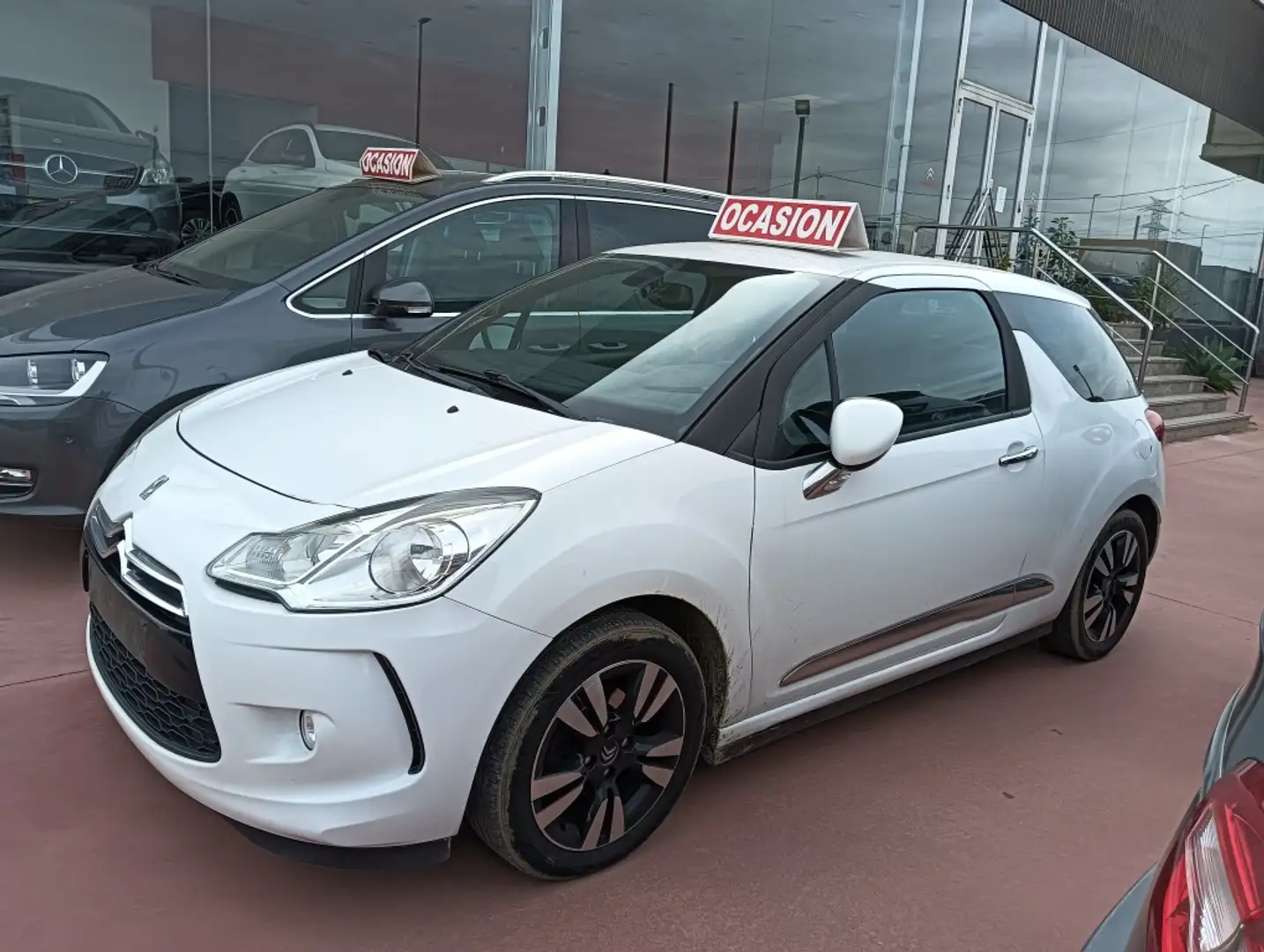 Citroen DS3 1.6HDI Airdream Blanco - 1