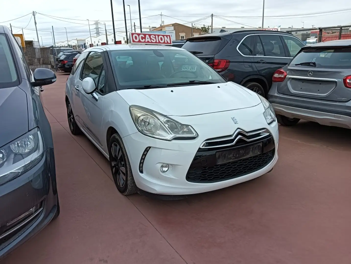 Citroen DS3 1.6HDI Airdream Blanco - 2
