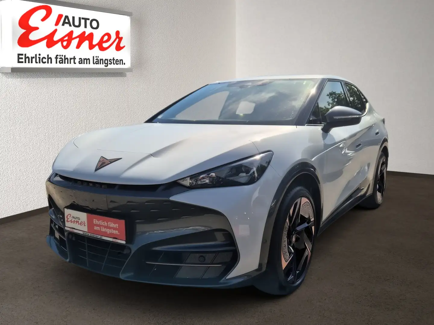 CUPRA Tavascan VZ Adrenaline 4Drive ACC DynLicht LM Silber - 2