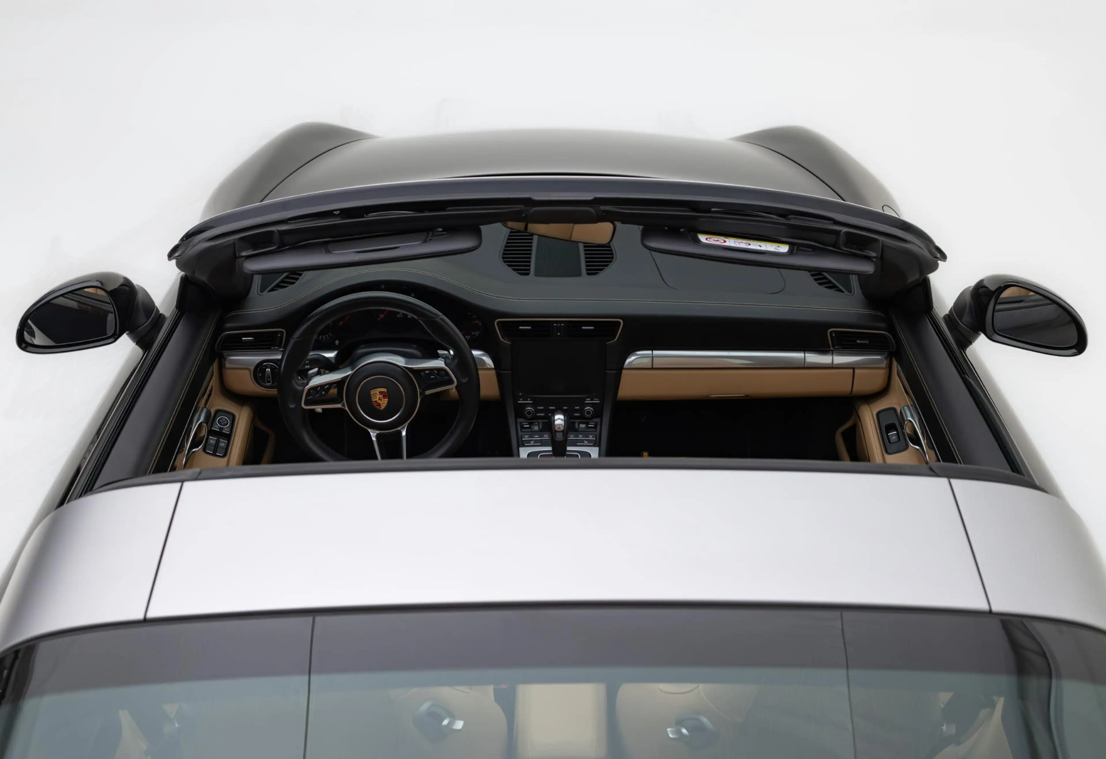 Porsche 991 Cabrio 3.0 Carrera 4 — photo 12