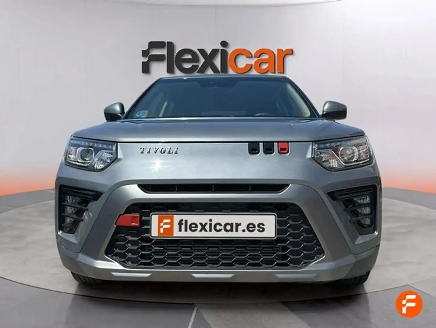 SsangYong Tivoli G15T LP Line Grau - 2