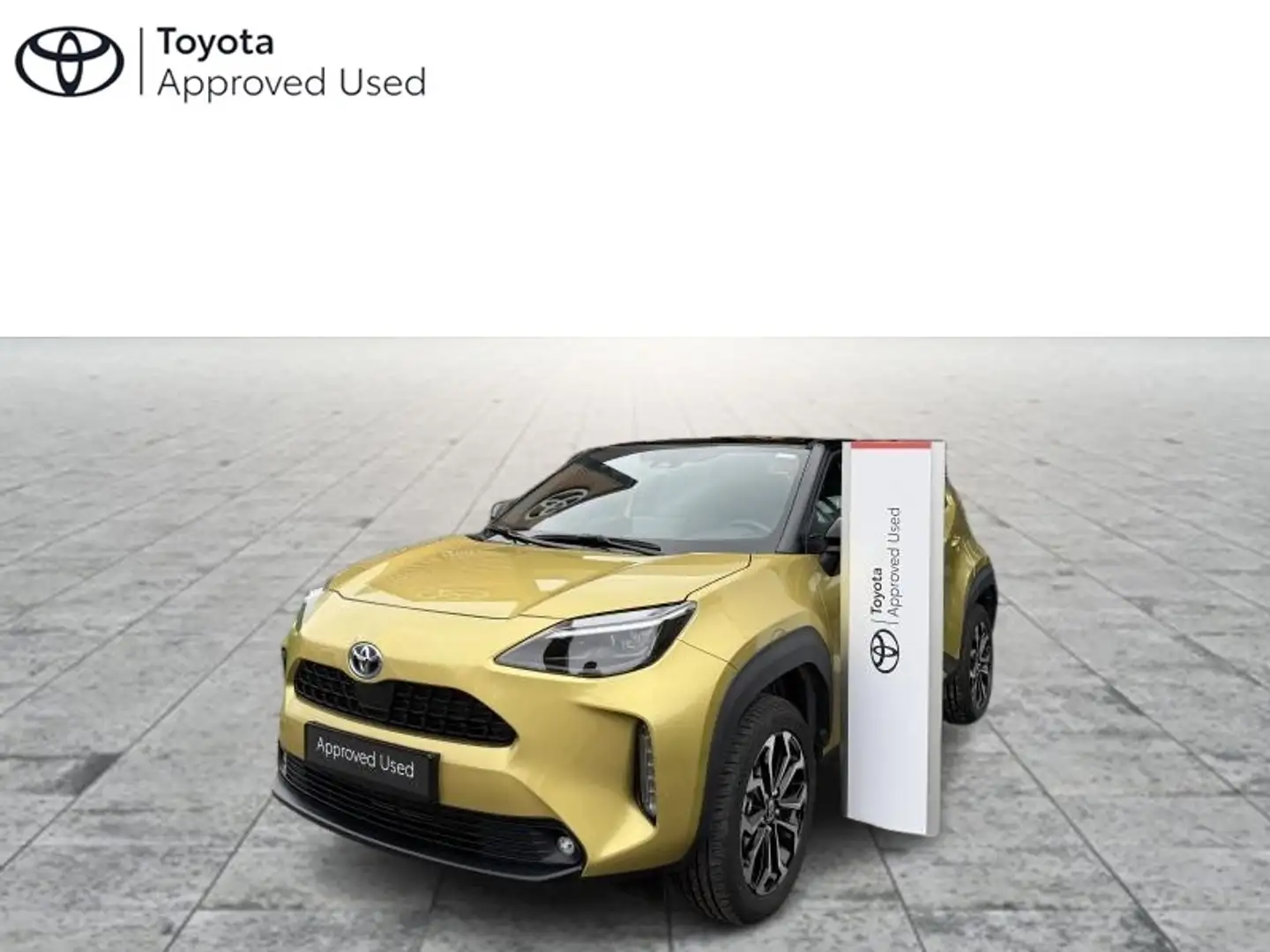 Toyota Yaris Dynamic Plus Bi-Tone Or - 1