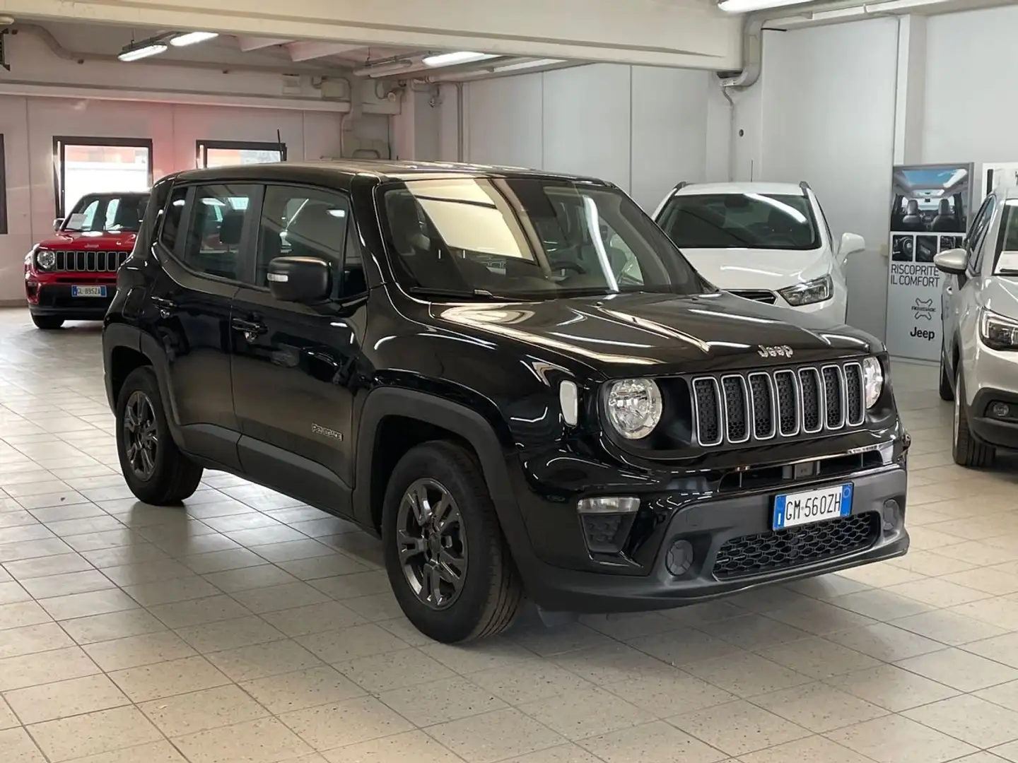 Jeep Renegade 1.6 Multijet II Longitude Noir - 1