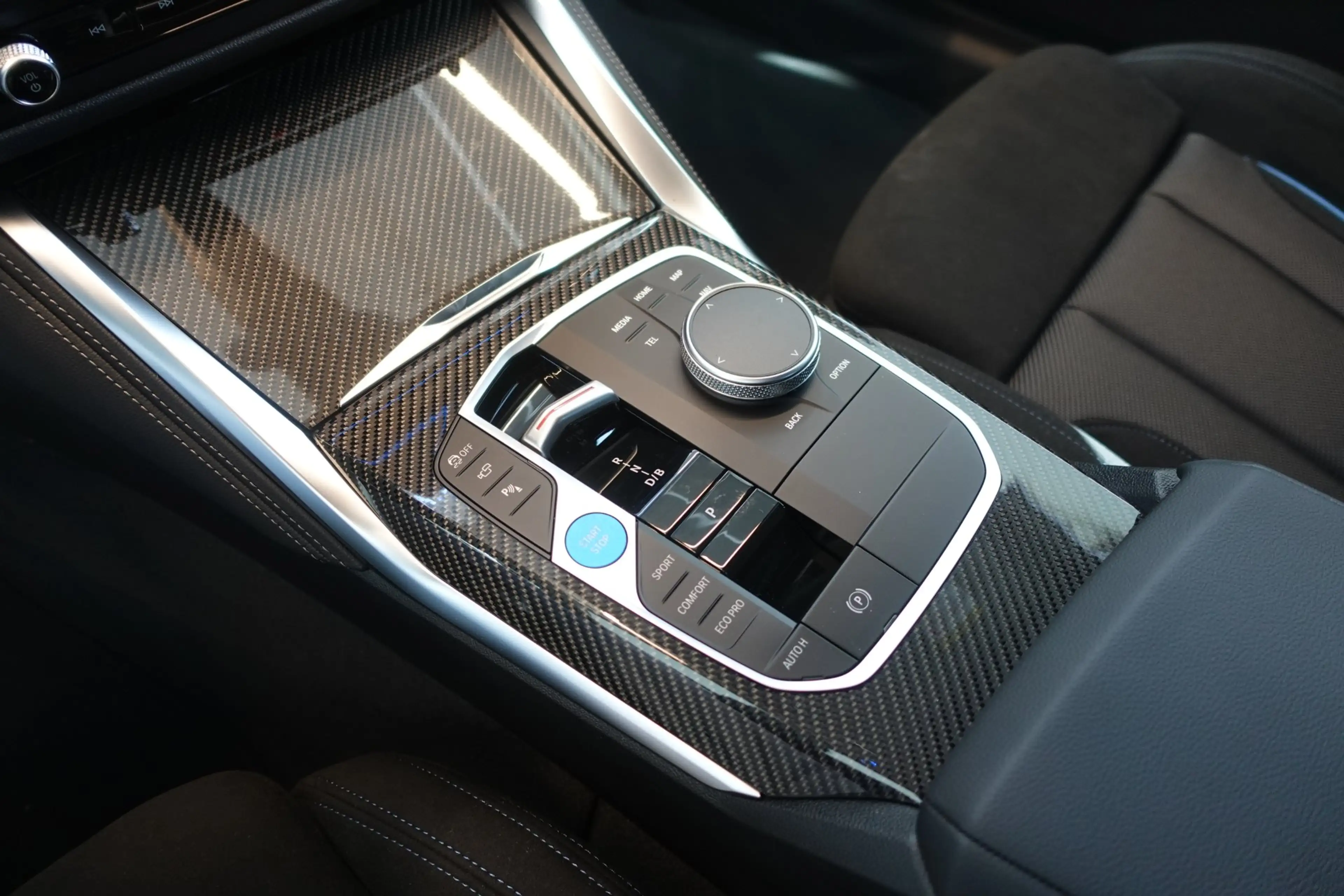 BMW i4 xDrive40 Gran Coupé G26 — photo 14