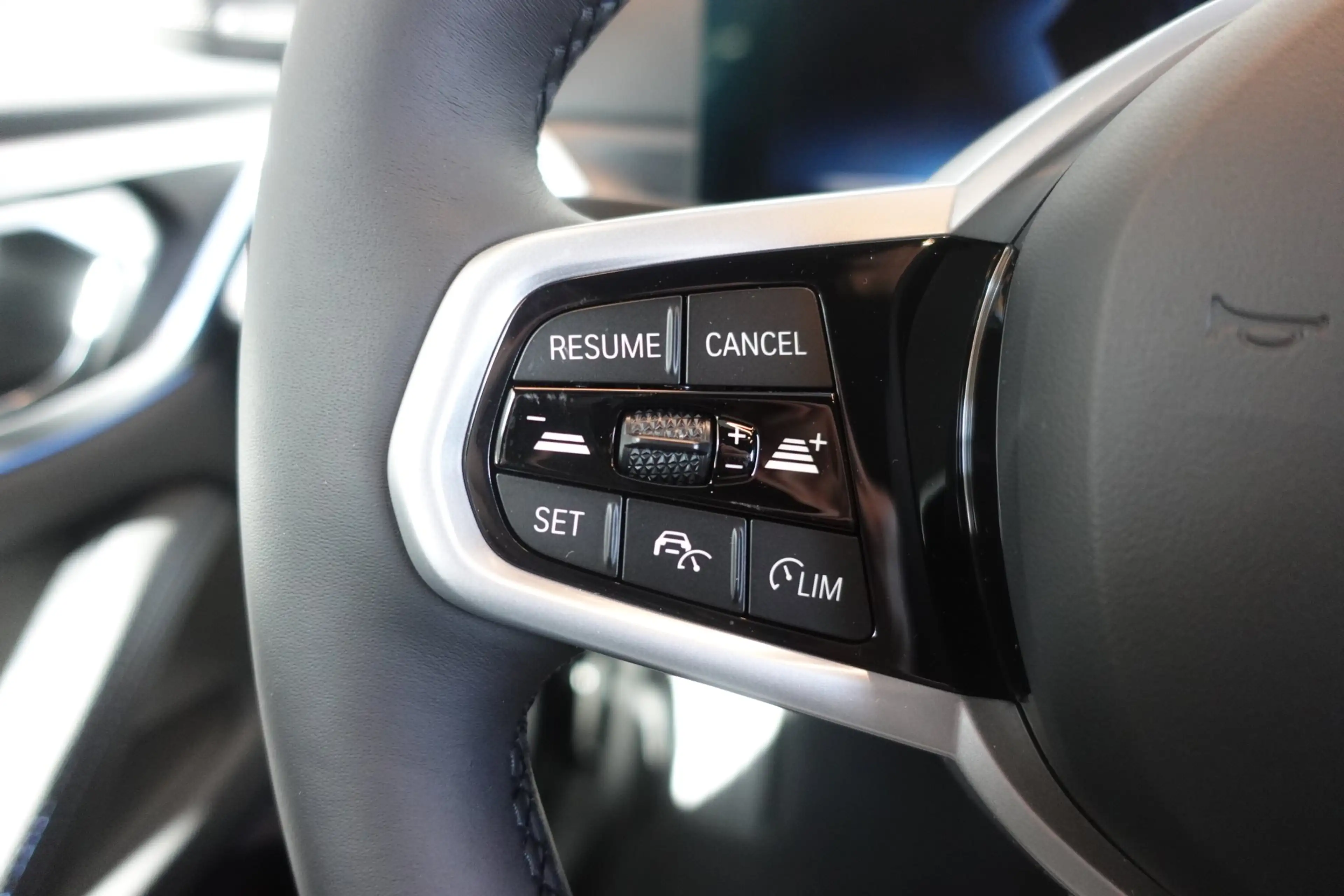 BMW i4 xDrive40 Gran Coupé G26 — photo 11