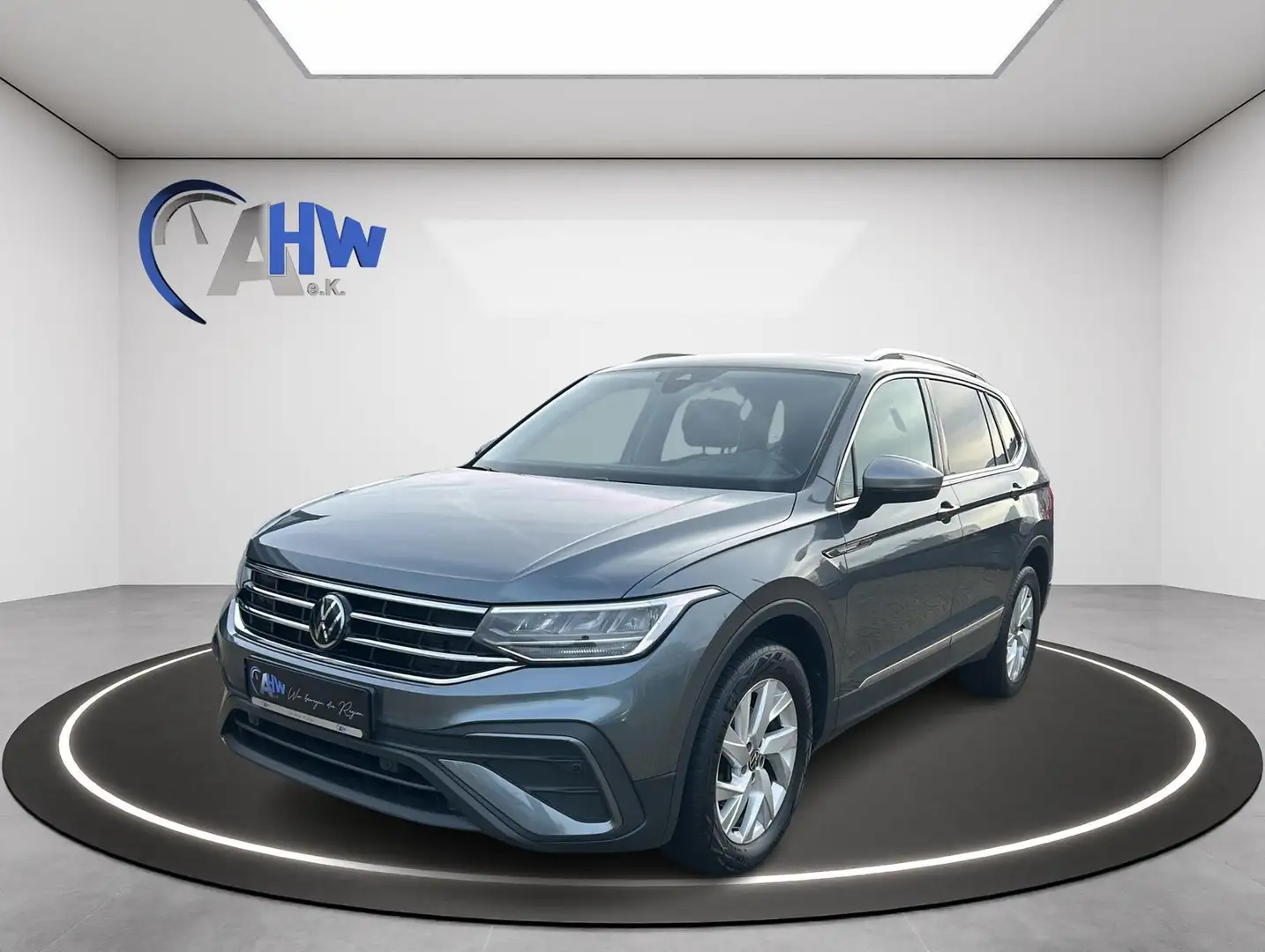 Volkswagen Tiguan Allspace 2,0 TDILife Gris - 1