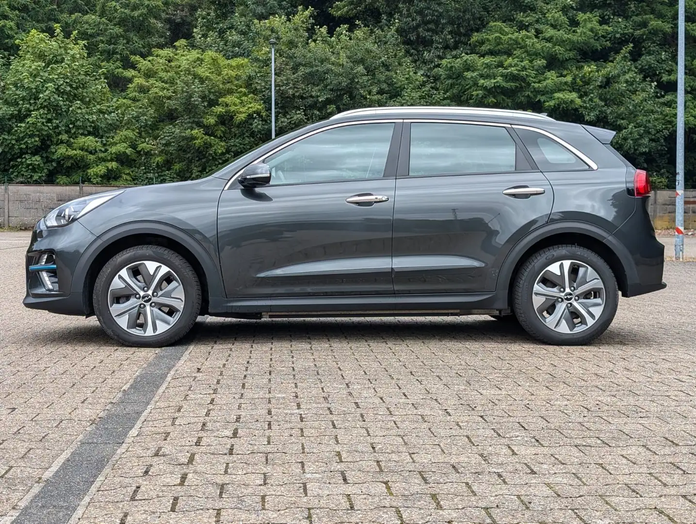 Kia Niro e-Niro Vision Garantie/Batterie-Zertifikat Gris - 2