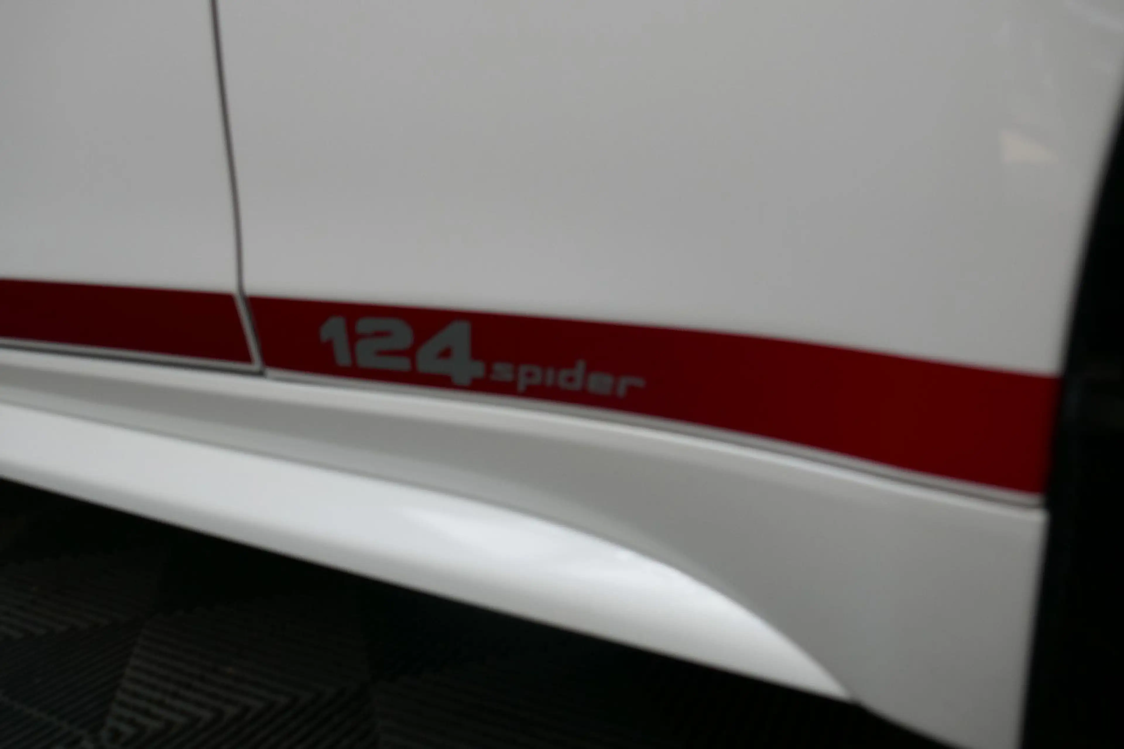Fiat 124 Spider Lusso S *NAVI*DAB+*LEDR*KAMERA*TOP* — photo 13