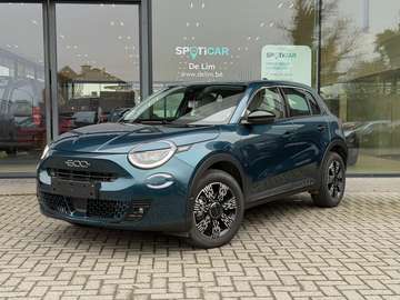 Hybrid 1.2T 100pk Automaat *CarPlay*Camera*Keyles