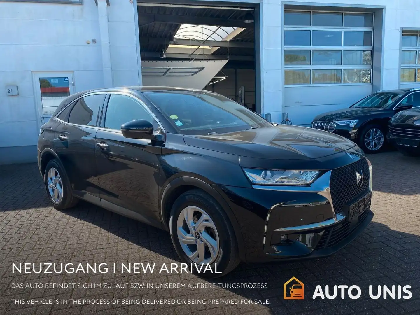 DS Automobiles DS 7 Crossback Kamera*Navi*Scheckheft*1.Hand Schwarz - 2