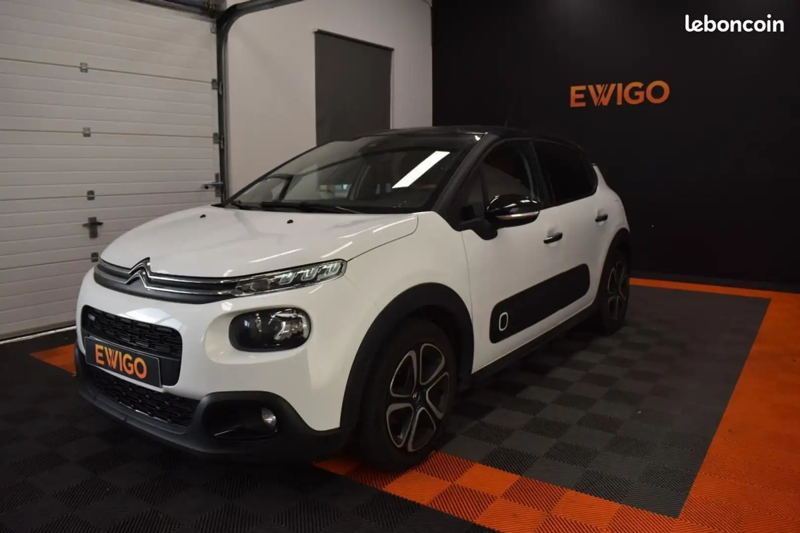 Citroen C3 Citroën GENERATION-III 1.2 110ch SHINE COURROIE NE Blanc - 2