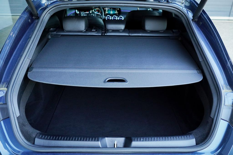 Mercedes-Benz CLA 180 Shooting Brake d / Aut / Pano / Sfeerverlichting / — photo 9