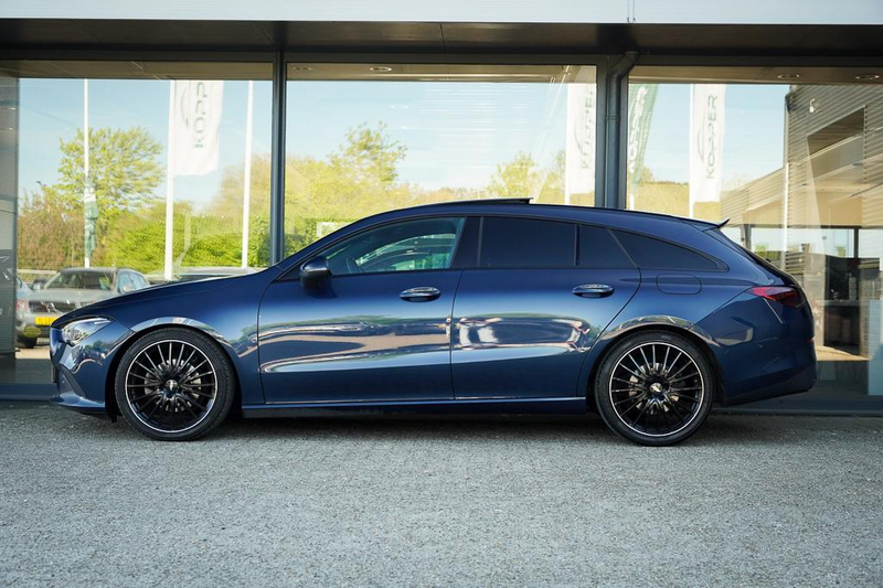 Mercedes-Benz CLA 180 Shooting Brake d / Aut / Pano / Sfeerverlichting / — photo 3