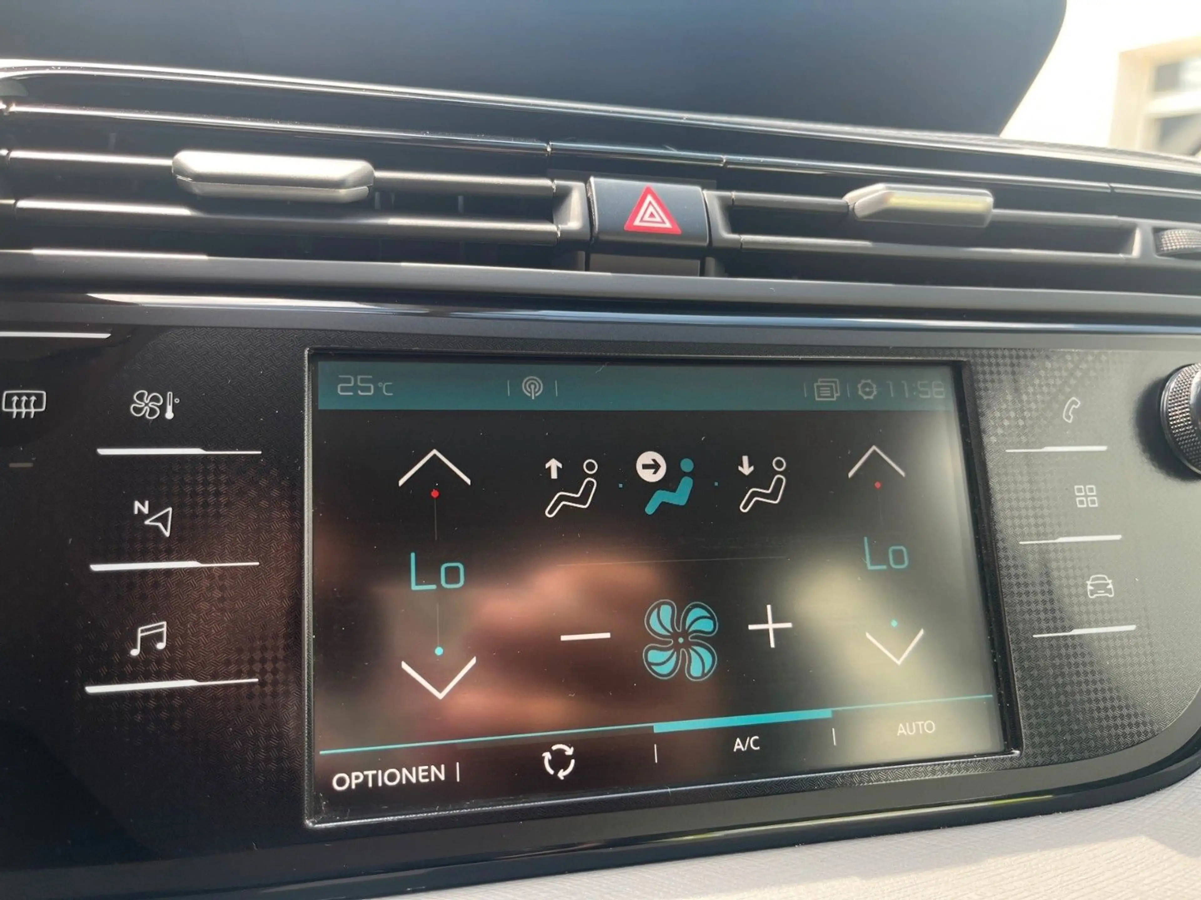 Citroen Grand C4 Picasso /Spacetourer Live Pack — photo 14
