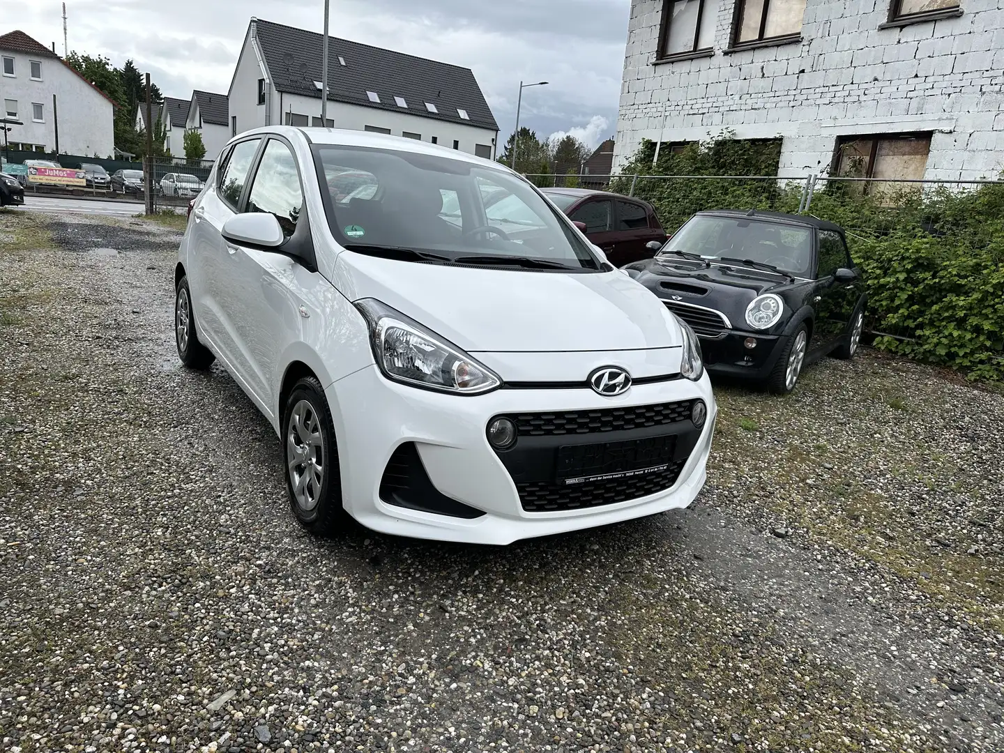 Hyundai i10 Trend Weiß - 1