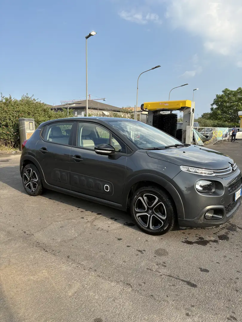 Citroen C3 1.2 puretech Shine 82cv - 2