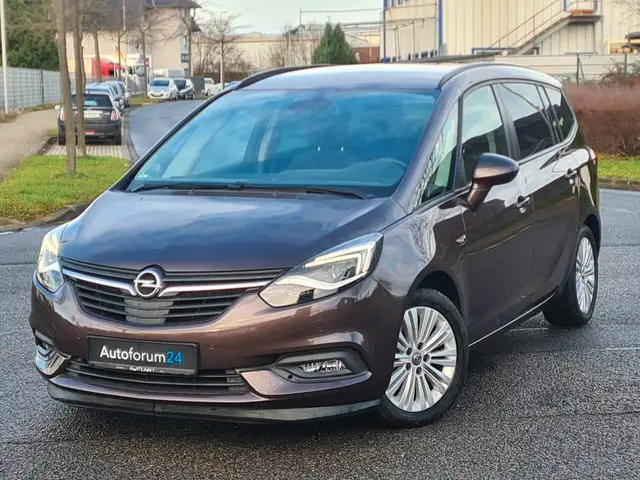 Opel Zafira Tourer *7.Sitz*Autom.*Navi*LHZ*SHZ*