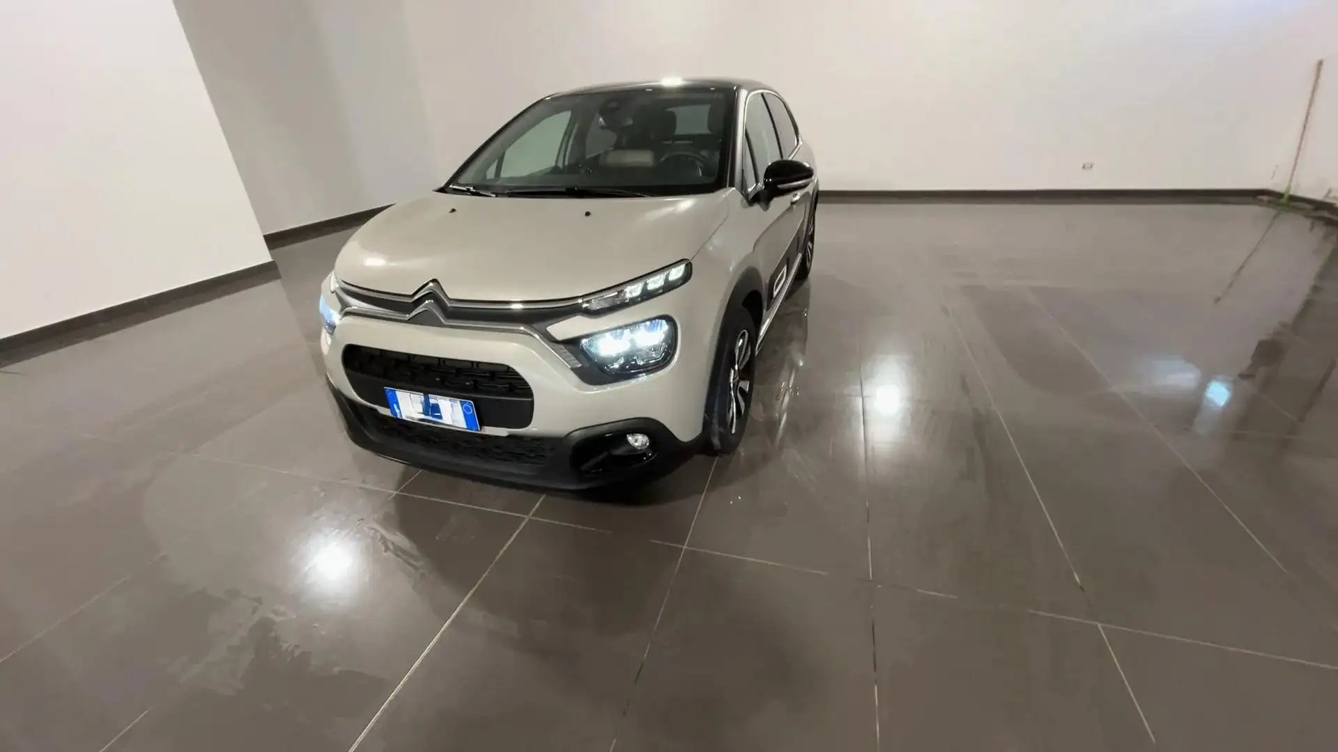 Citroen C3 PureTech 110 S&S Max - VARI COLORI Beige - 2