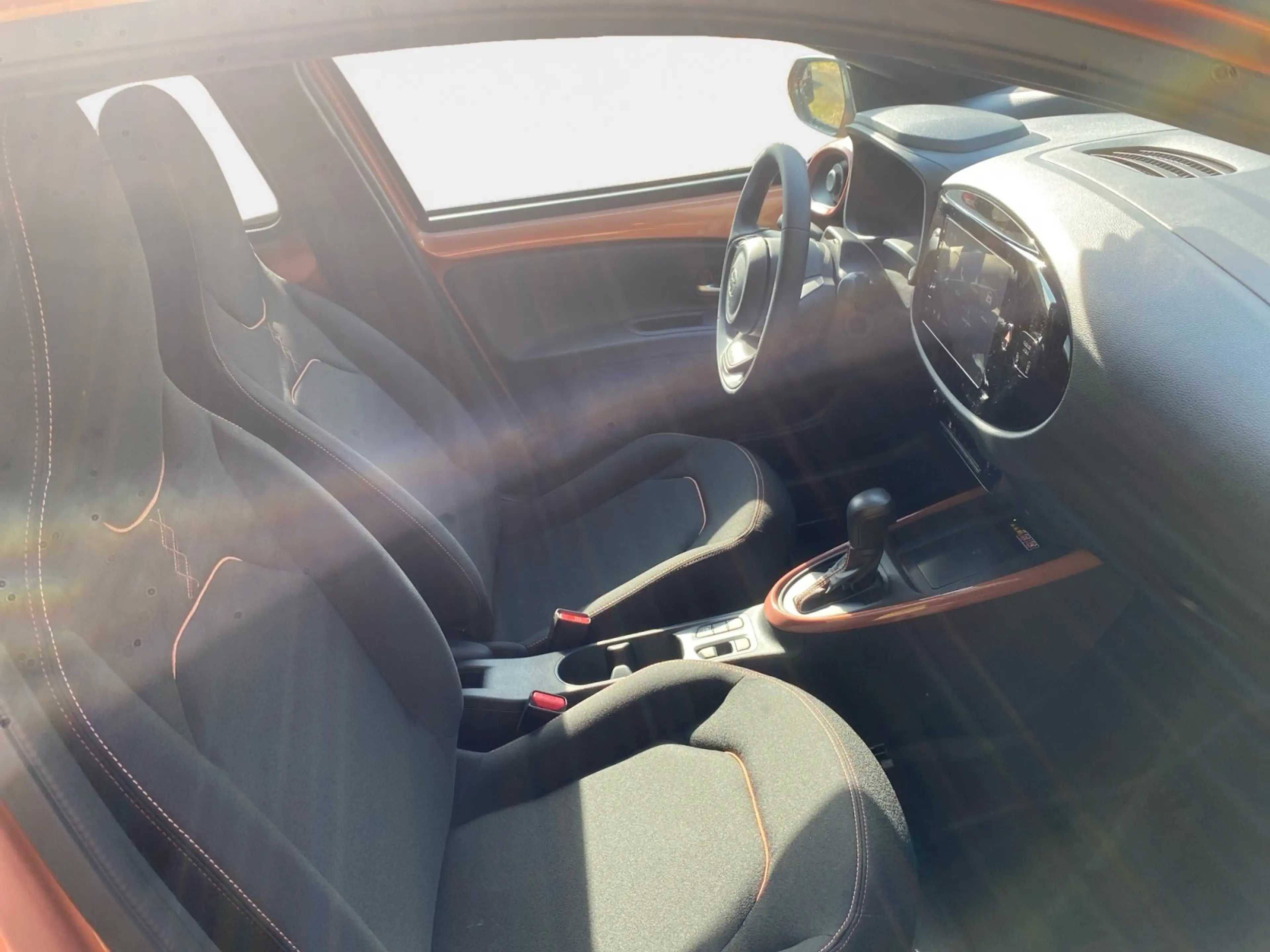 Toyota Aygo X 5-Türer Teamplayer 1.5 l Hybrid Stufenlos — photo 12