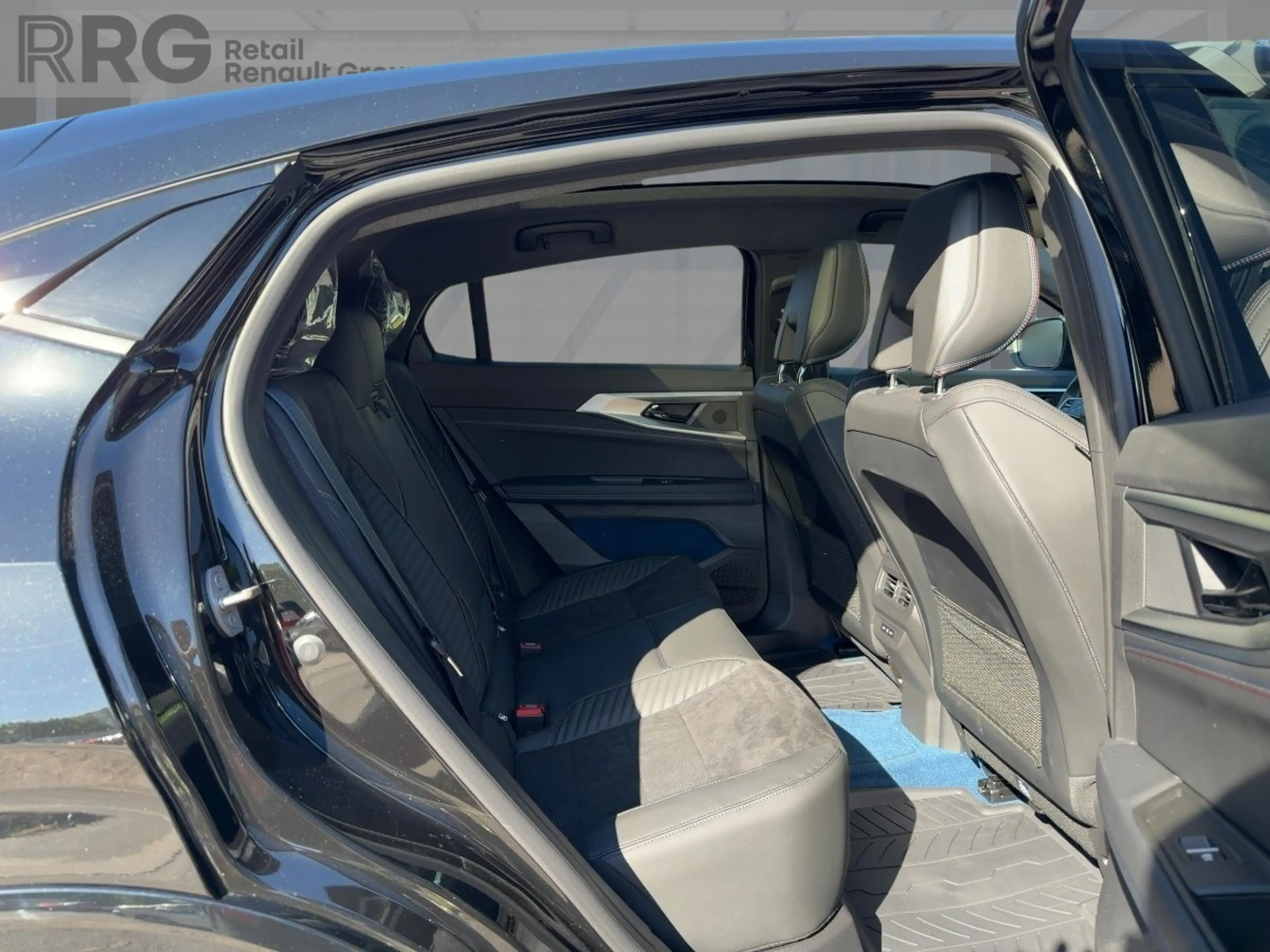 Renault Rafale Atelier Alpine Hybrid E-Tech 4x4 300 Plug-in — photo 9