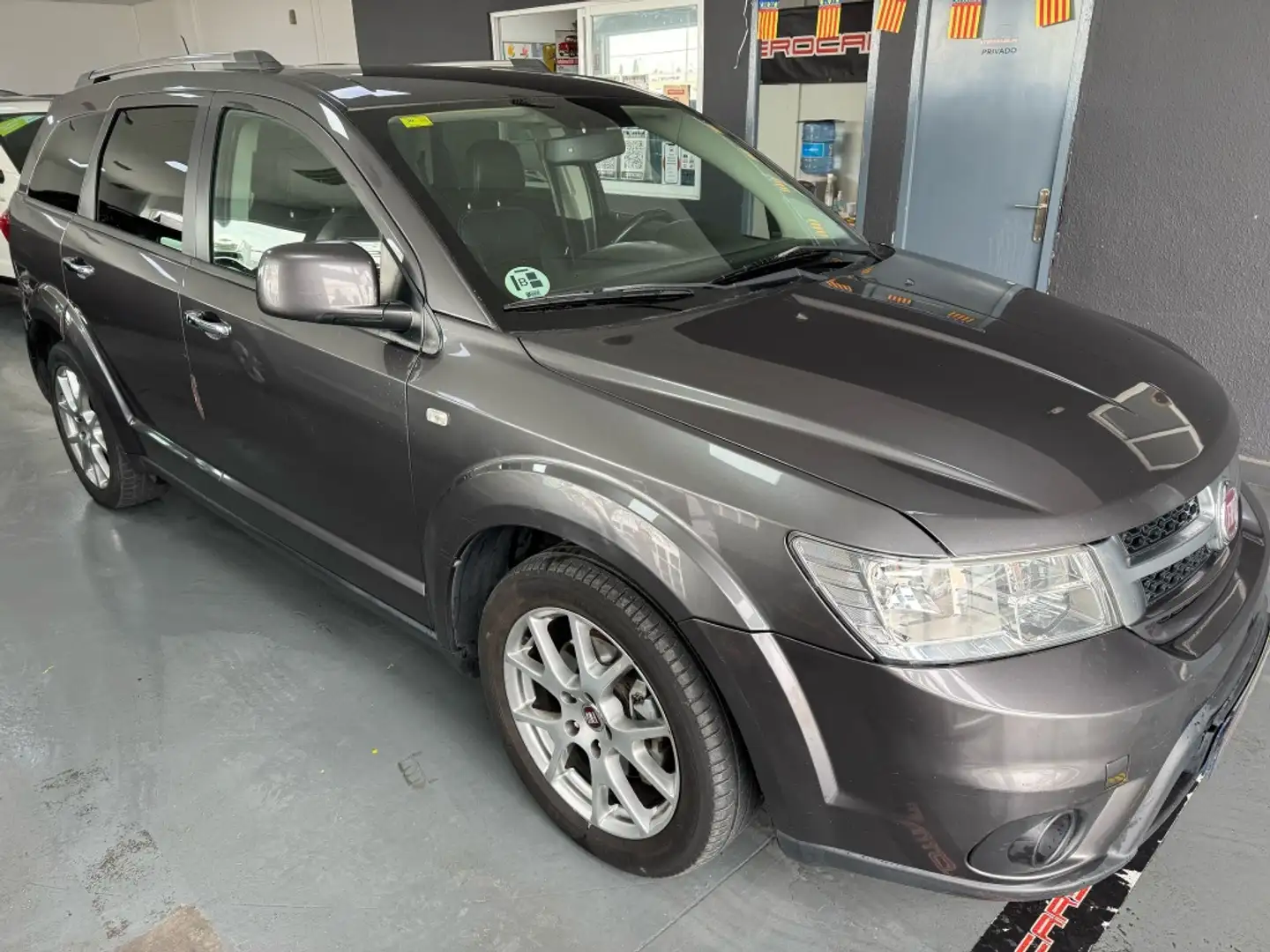 Fiat Freemont 2.0 Diesel Lounge Gris - 2
