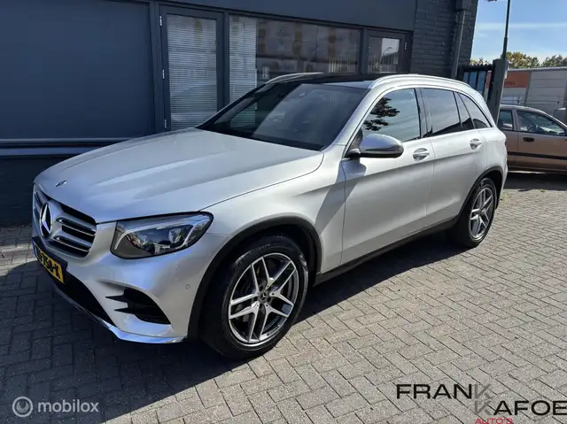 Mercedes-Benz GLC 250 4MATIC Premium AMG Navi ECC Pano ILS 19"LM Camera