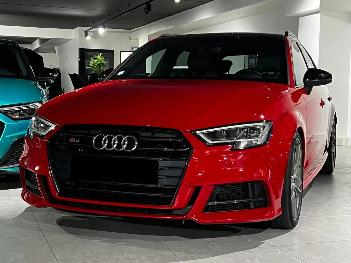 Audi A3 S3 Sportback Quattro 2.0 TFSI - 310 - BV S-tronic S3 8V SPORTBACK . PHASE 2 Rouge - 2