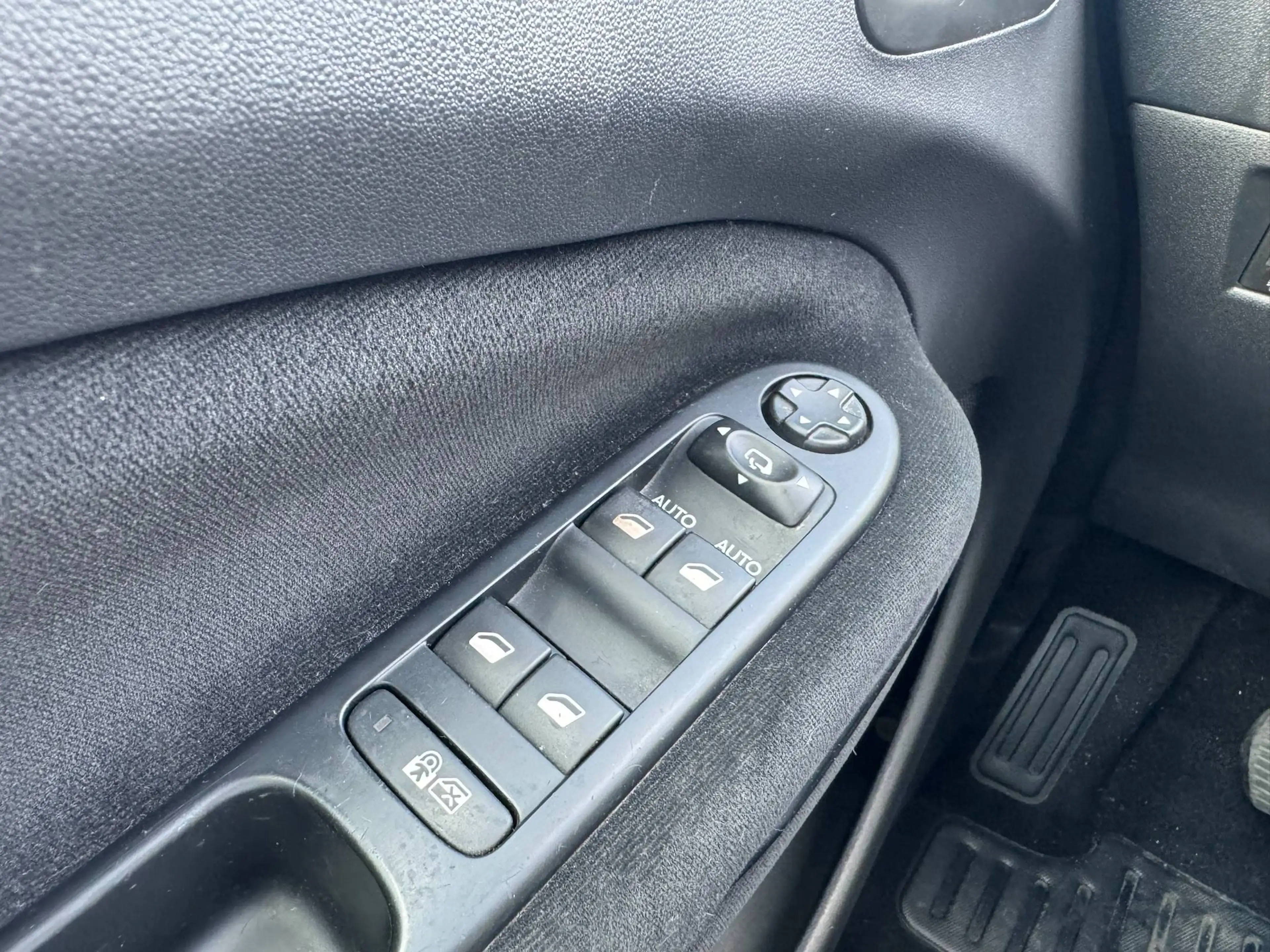 Citroen C3 Picasso 1.4i Exclusive 79.000km/CLIM/ Jantes/Pdc/ GARANTIE 12 MOIS — photo 15