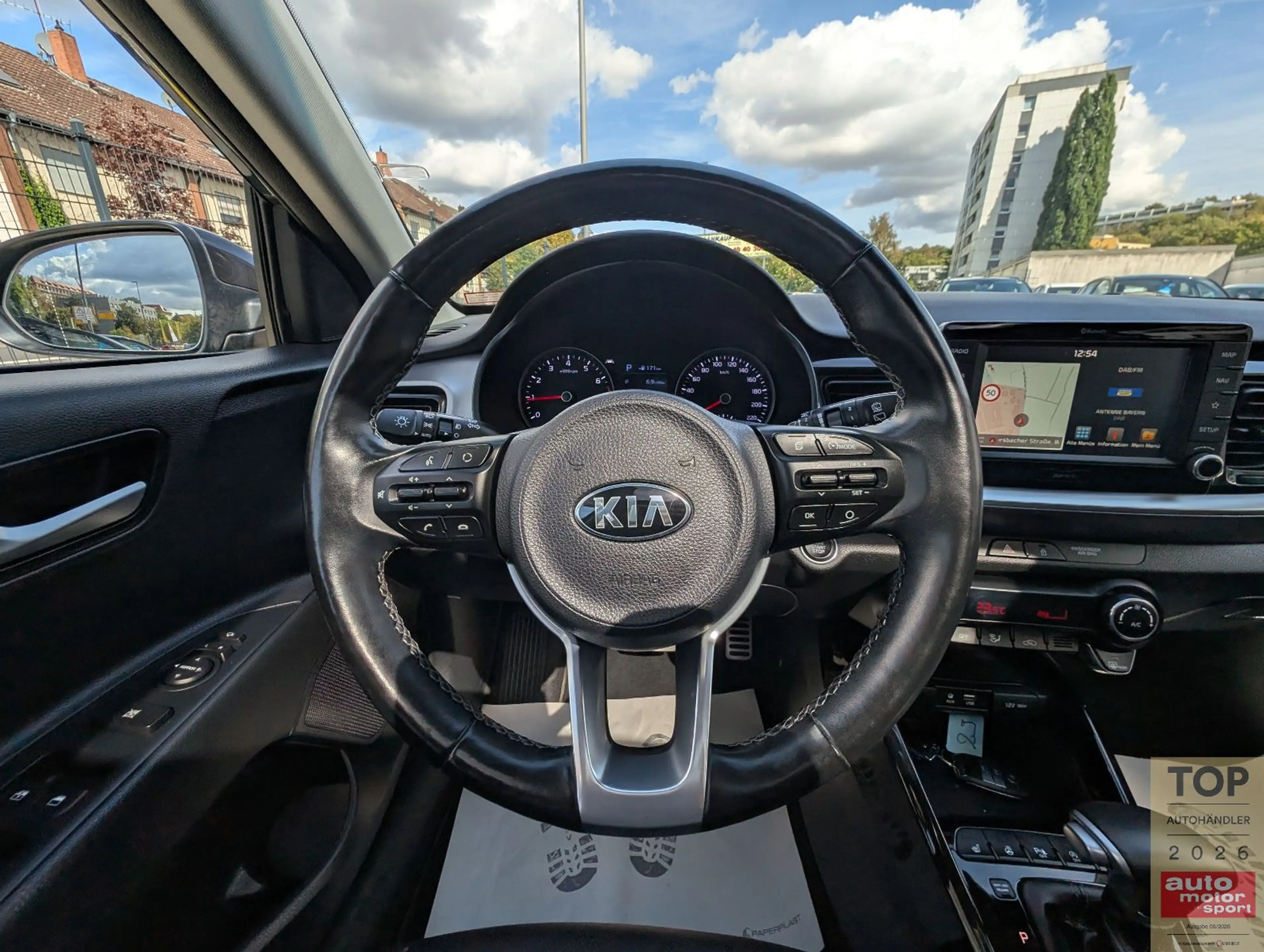Kia Stonic Platinum*1Hd*RKam*SD*Assist*Leder*Garanti — photo 17