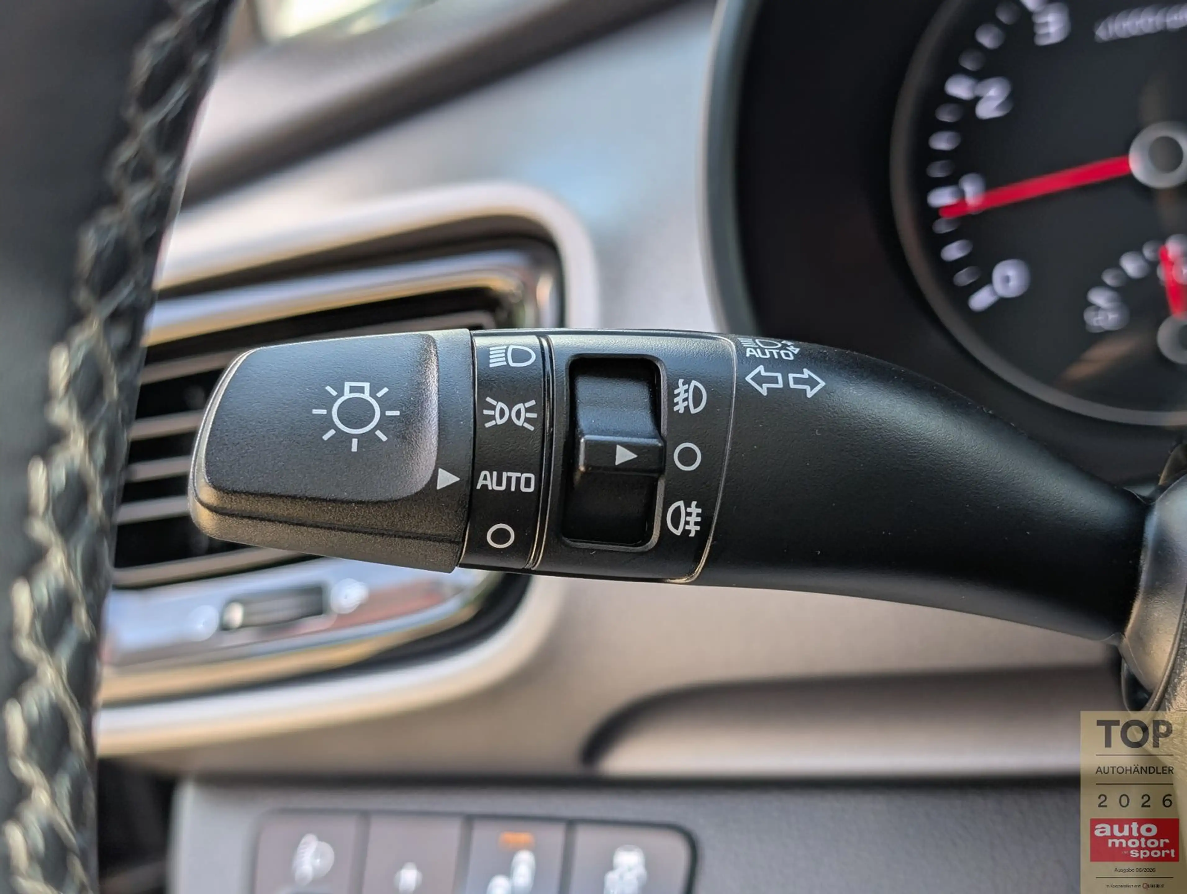Kia Stonic Platinum*1Hd*RKam*SD*Assist*Leder*Garanti — photo 26