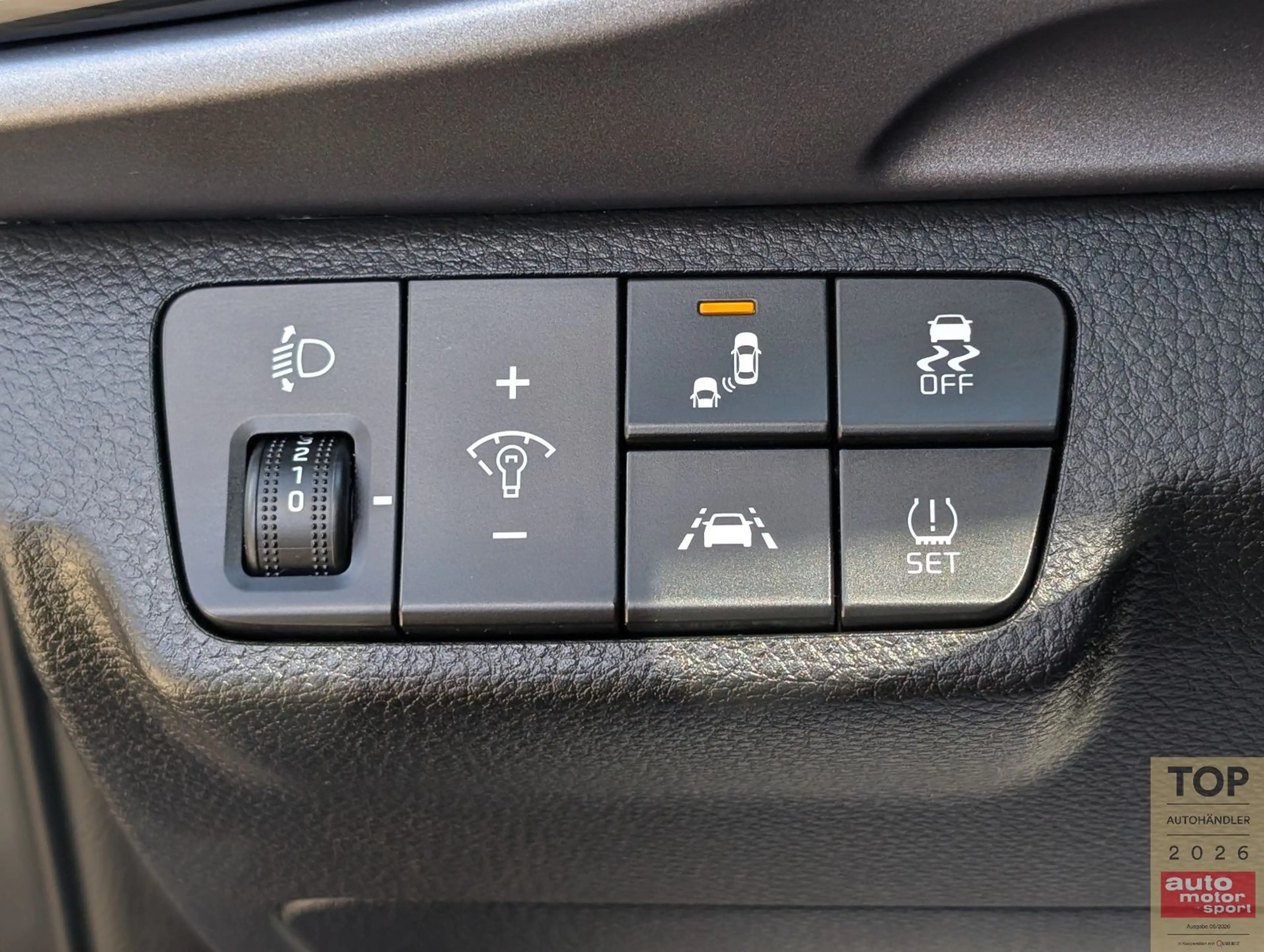 Kia Stonic Platinum*1Hd*RKam*SD*Assist*Leder*Garanti — photo 23