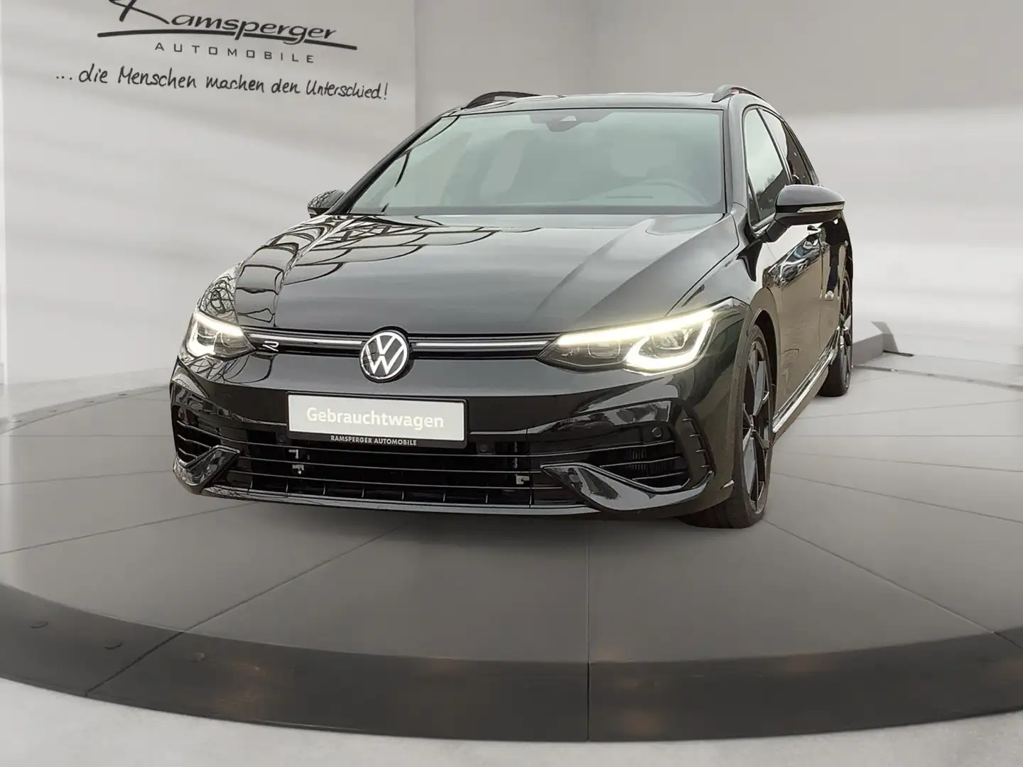 Volkswagen Golf Variant 2.0 TSI DSG R 4M. ACC Matrix Pano Schwarz - 2