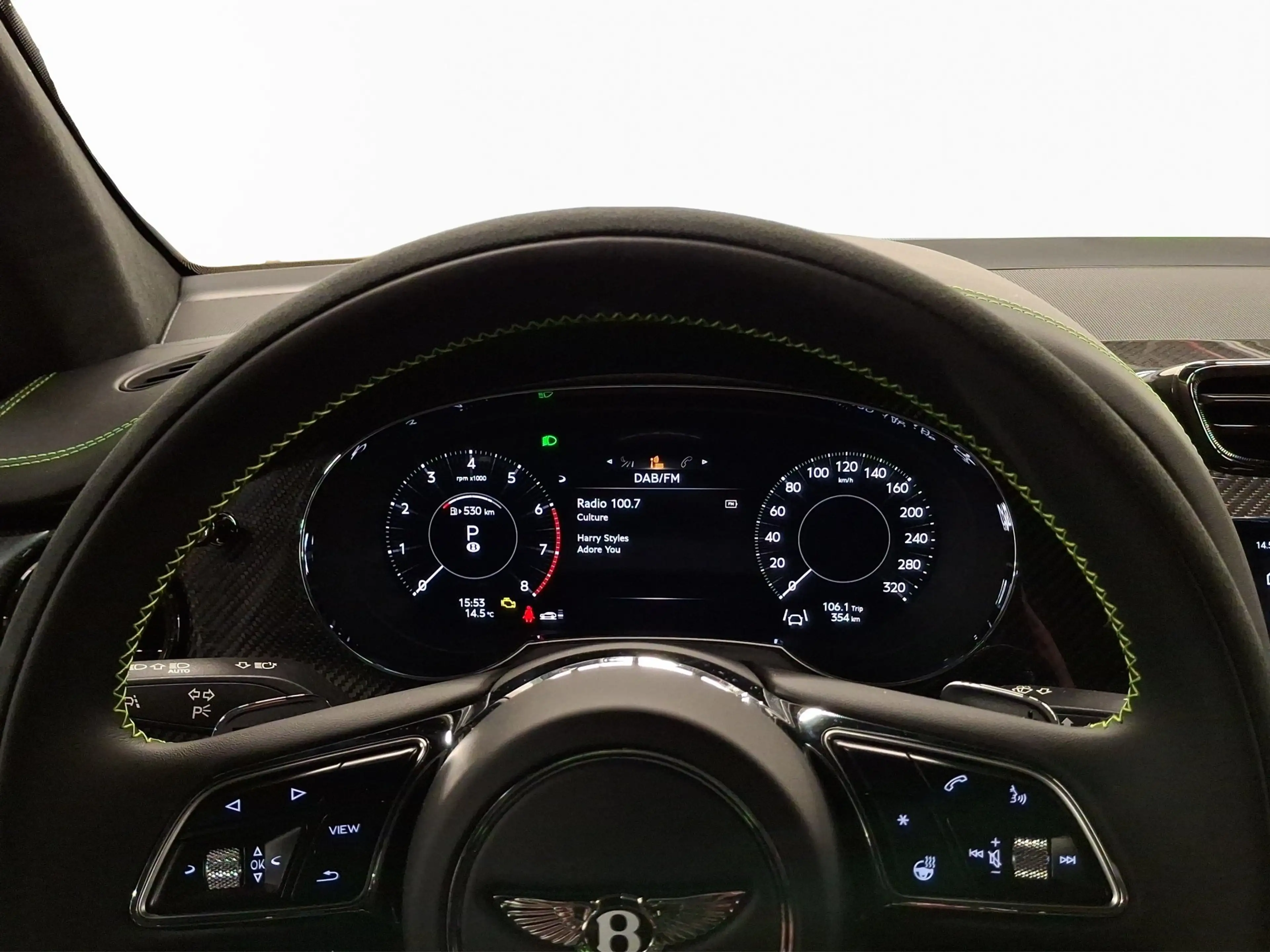 Bentley Bentayga Speed — photo 11