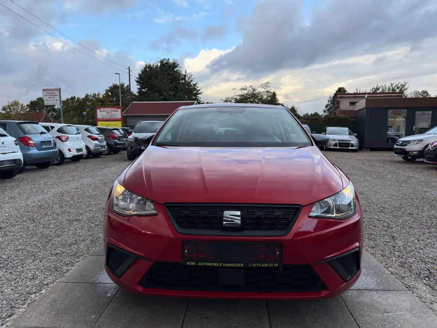 SEAT Ibiza Reference Sportsitze Sport Lenkrad Rot - 2
