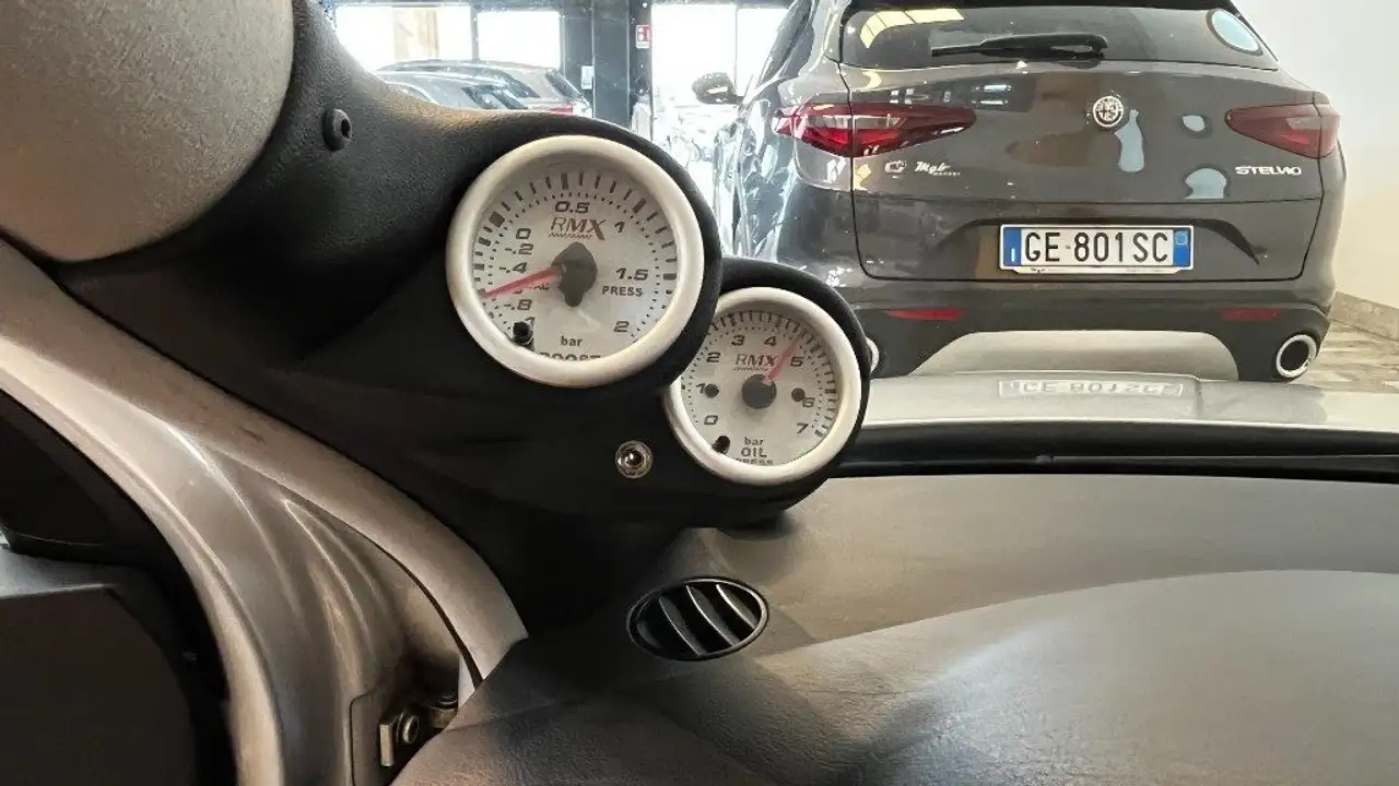 Volkswagen Golf 1.8 turbo 20V cat 5p. GTI, foto 12