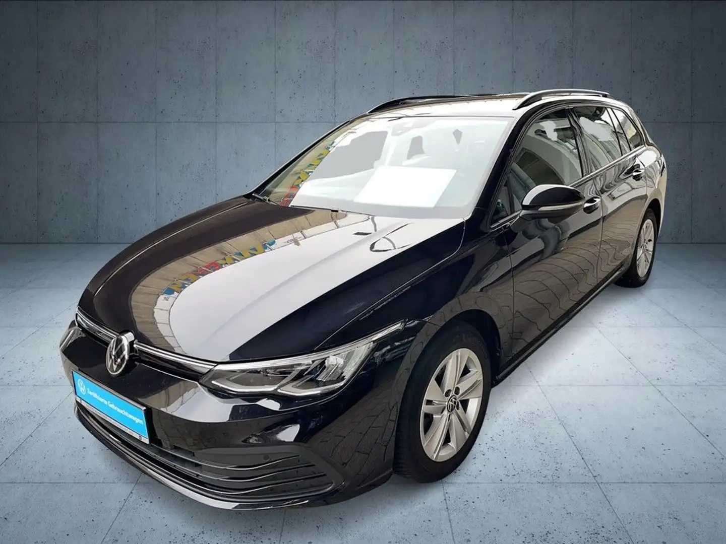 Volkswagen Golf Variant 1.5 eTSI DSG Life Navi LED AHK Schwarz - 2