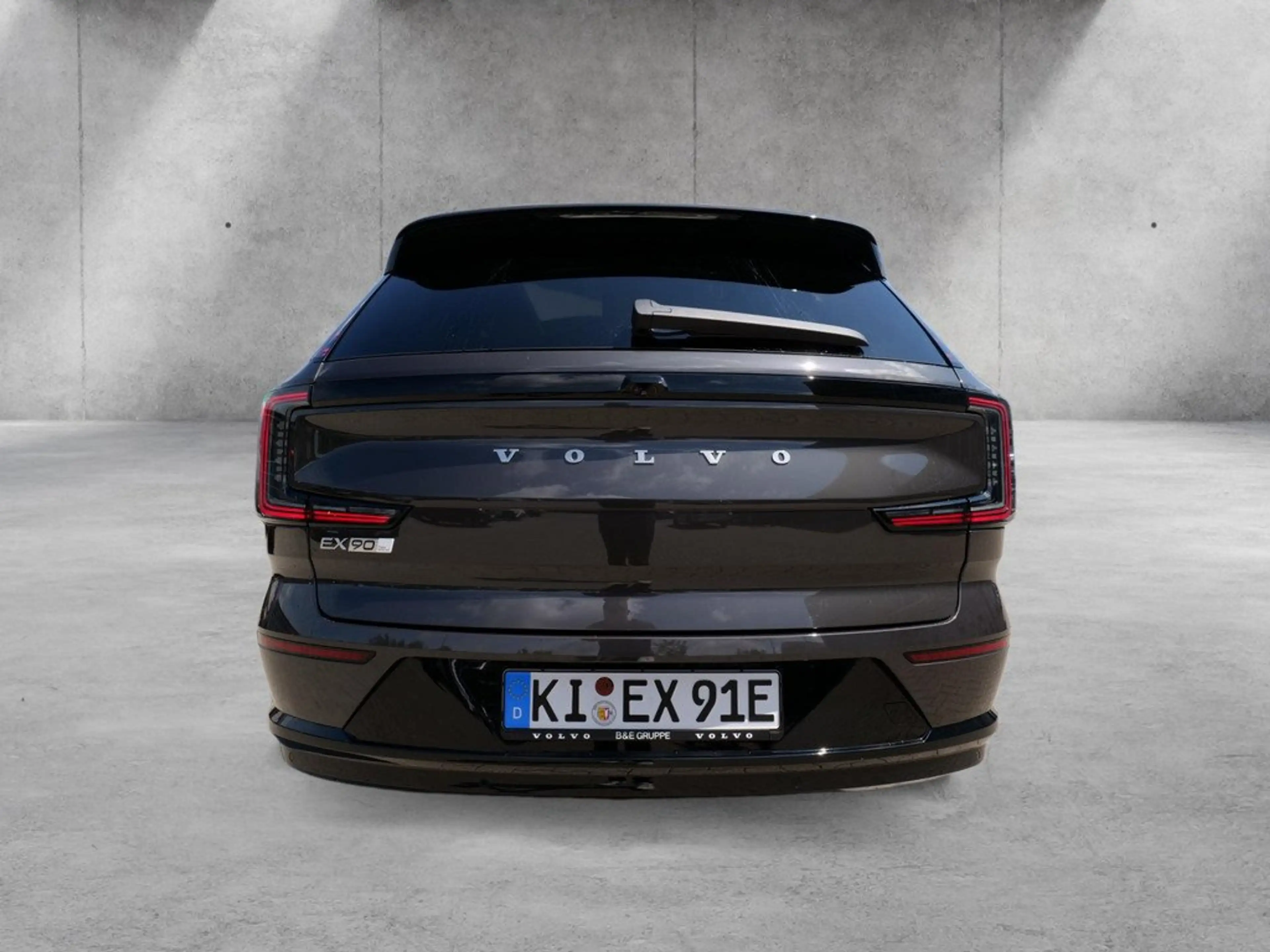 Volvo EX90 Ultra Performance Pure Electric AWD — photo 5