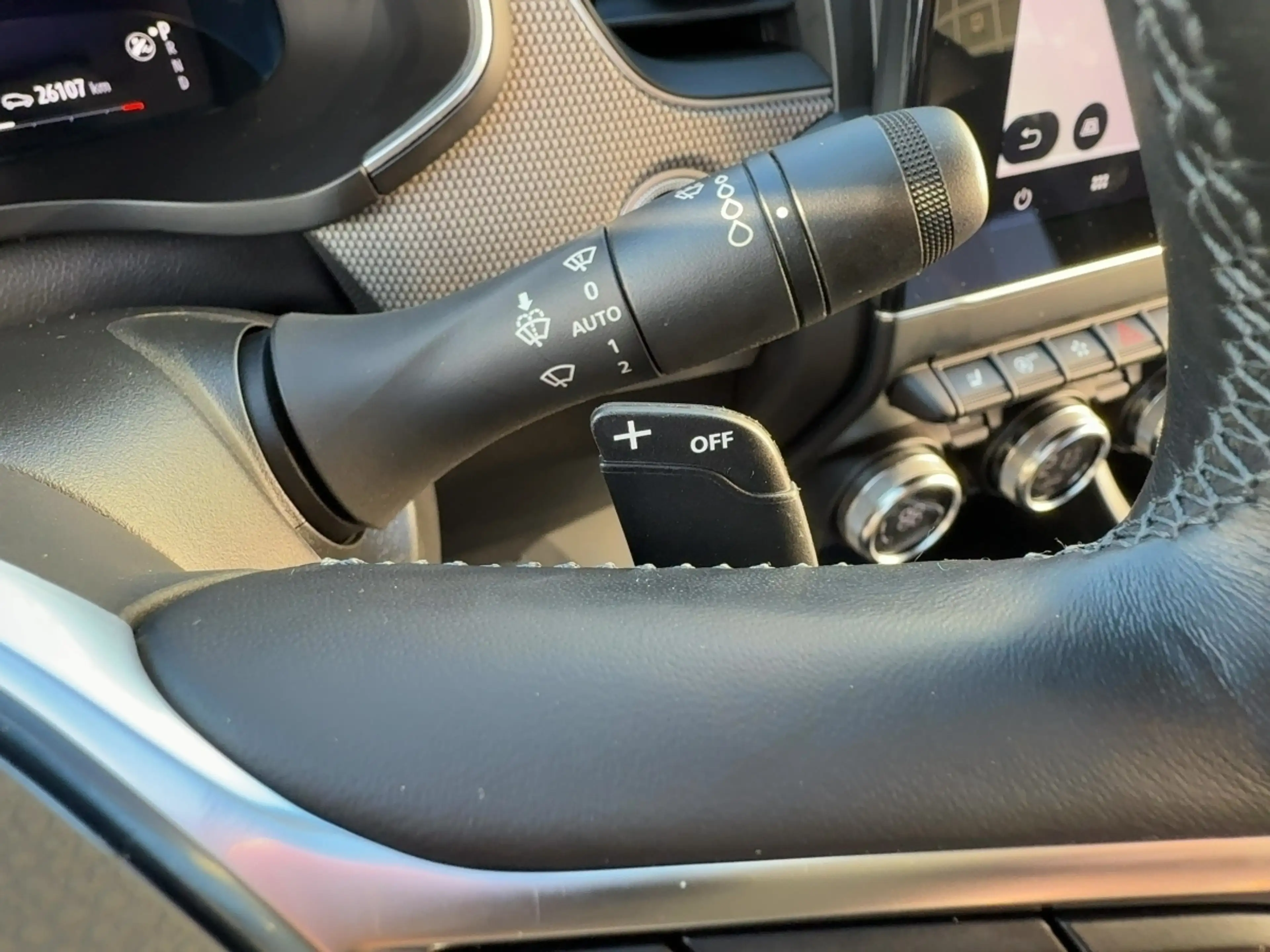 Renault Arkana TECHNO TCe 140 Navi*Rückfahrkamera*LED — photo 13