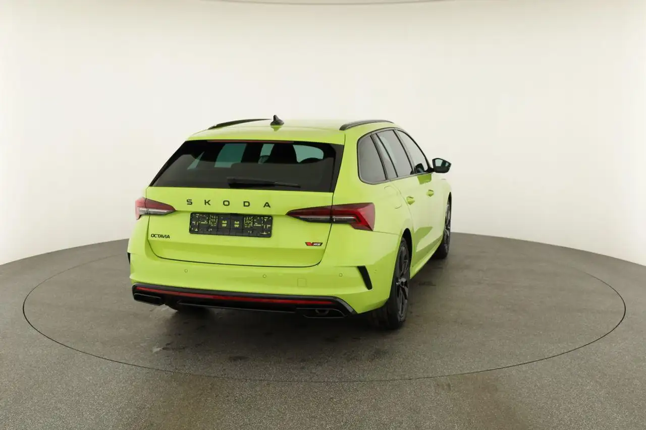 Skoda Octavia 2026 — фото 19